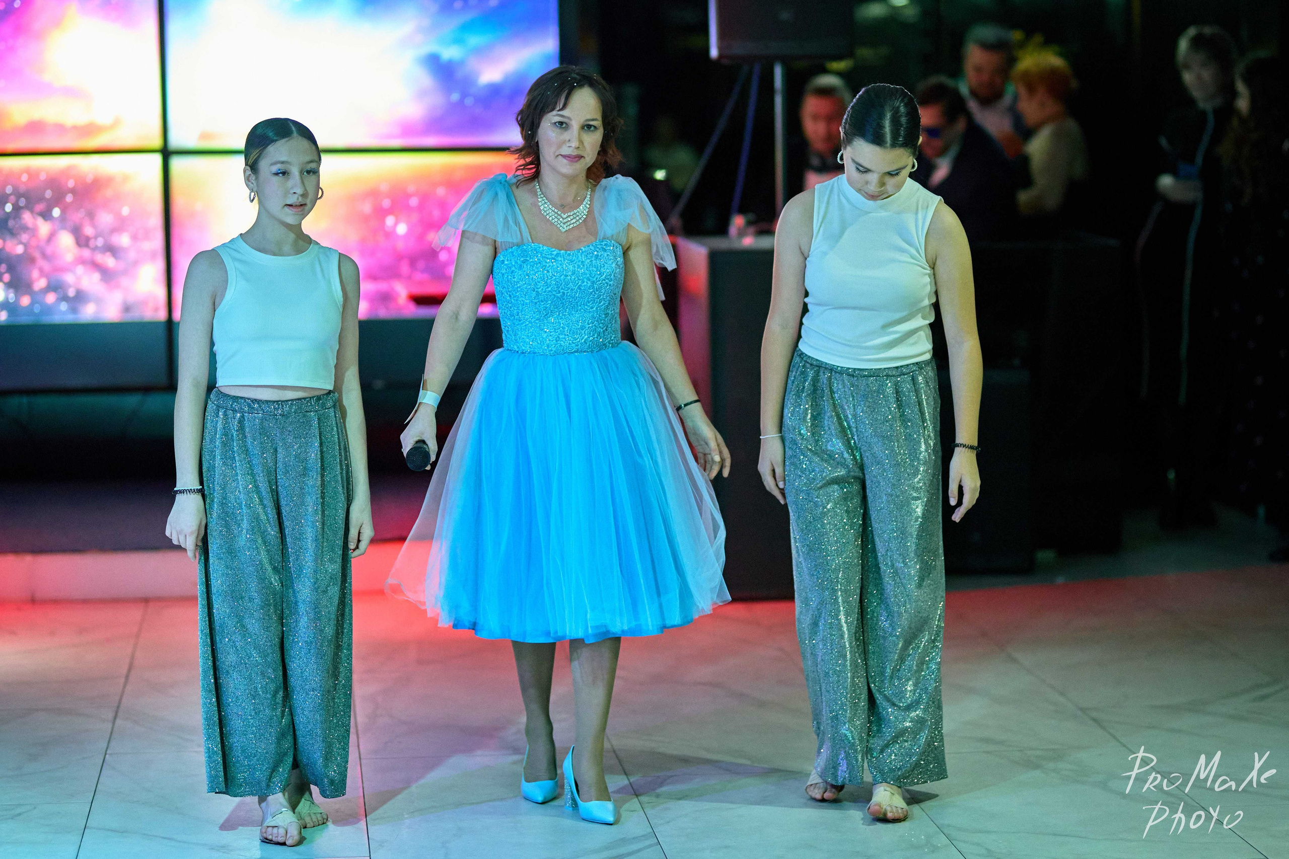 Зал КРАСА МАСС-МЕДИА ЧУВАШИИ. Владимир Суздалов (ProMaXe) — Портретный фотограф, тематические фотосессии в Чебоксарах