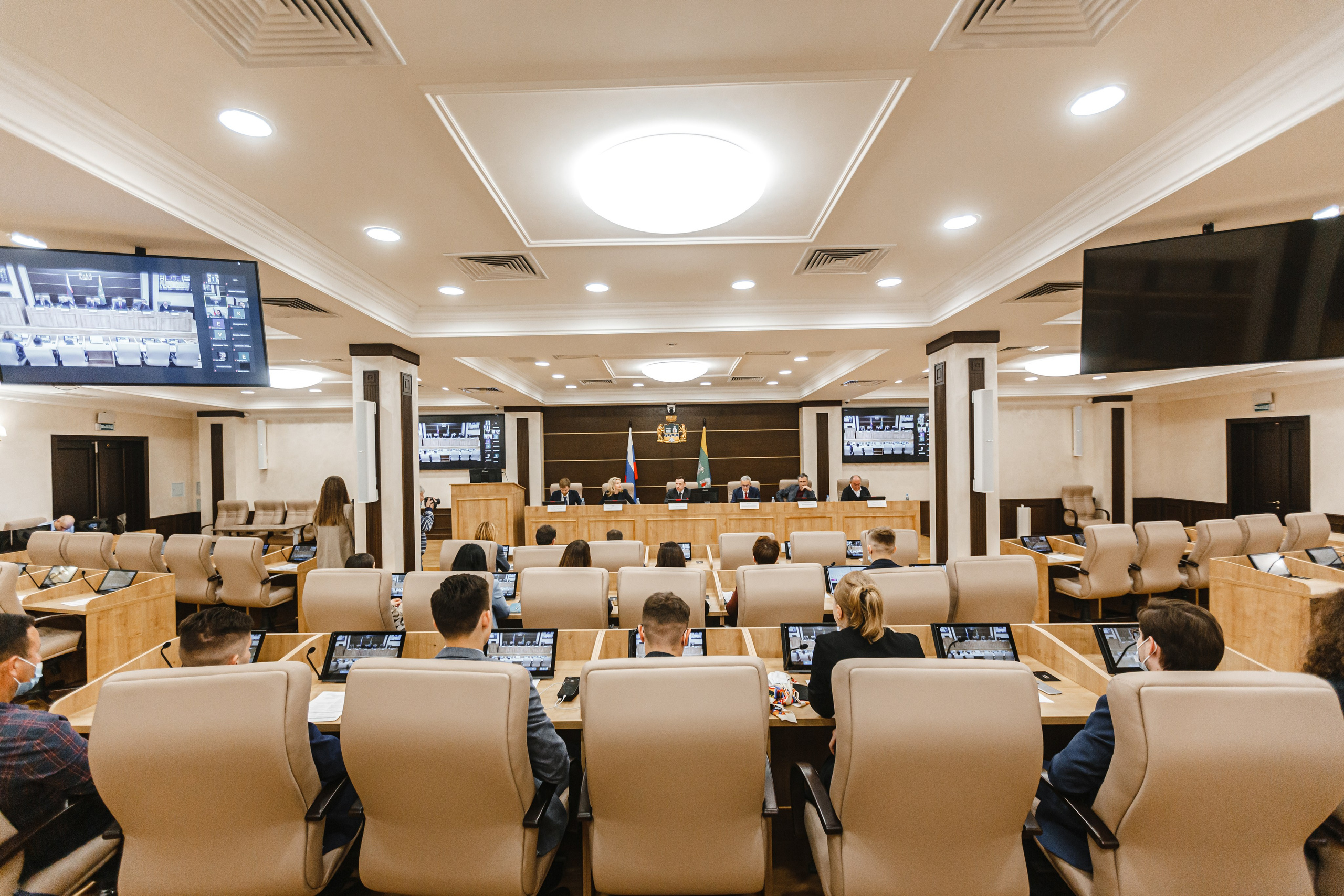 Всероссийский форум «Юридическая неделя на Урале» — Профессиональная фотосъемка и деловые мероприятия. Свадебный фотограф в Москве | Антон Матвеев