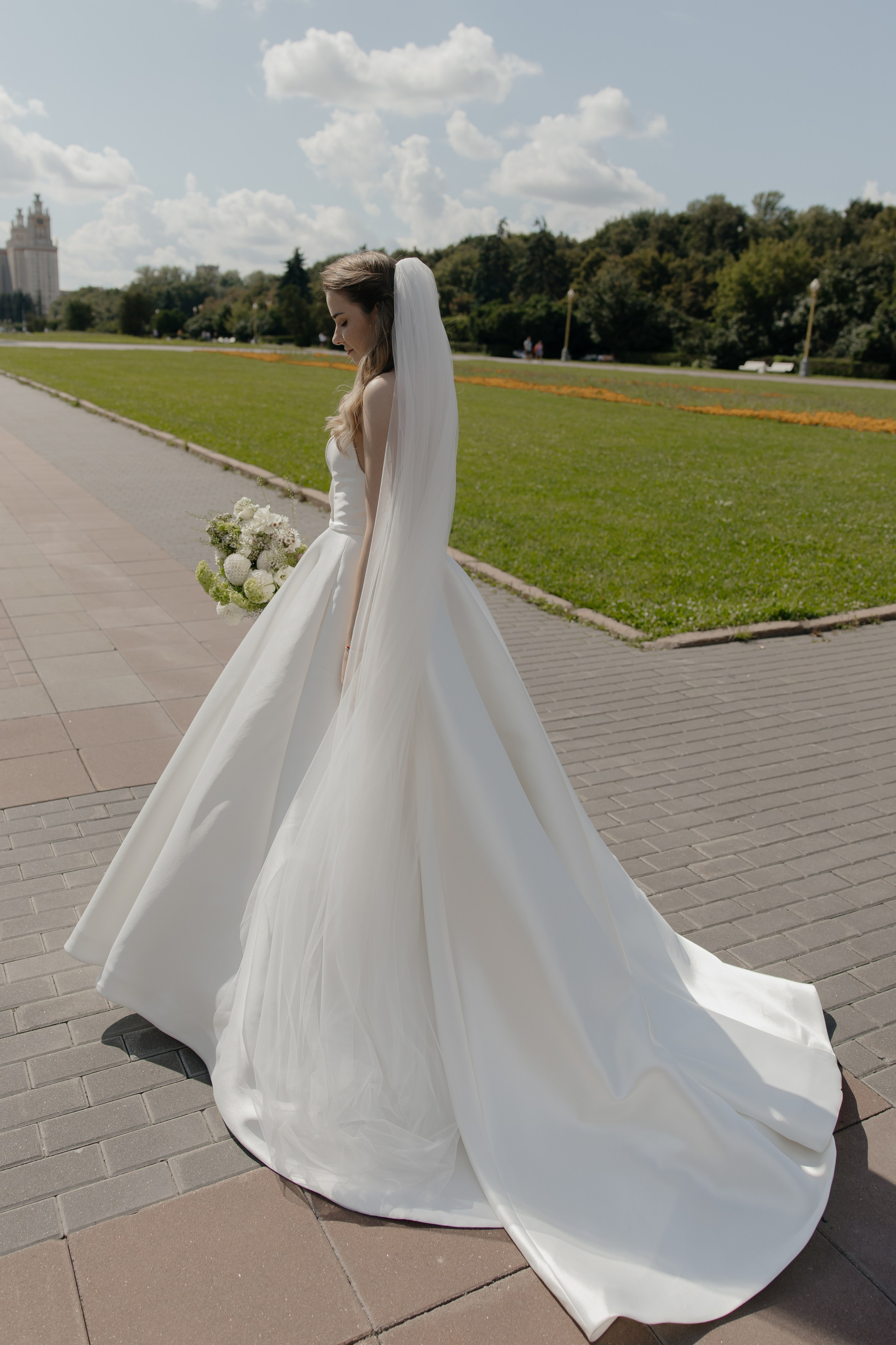 10.08.2024. RETOUCH-HOUSE