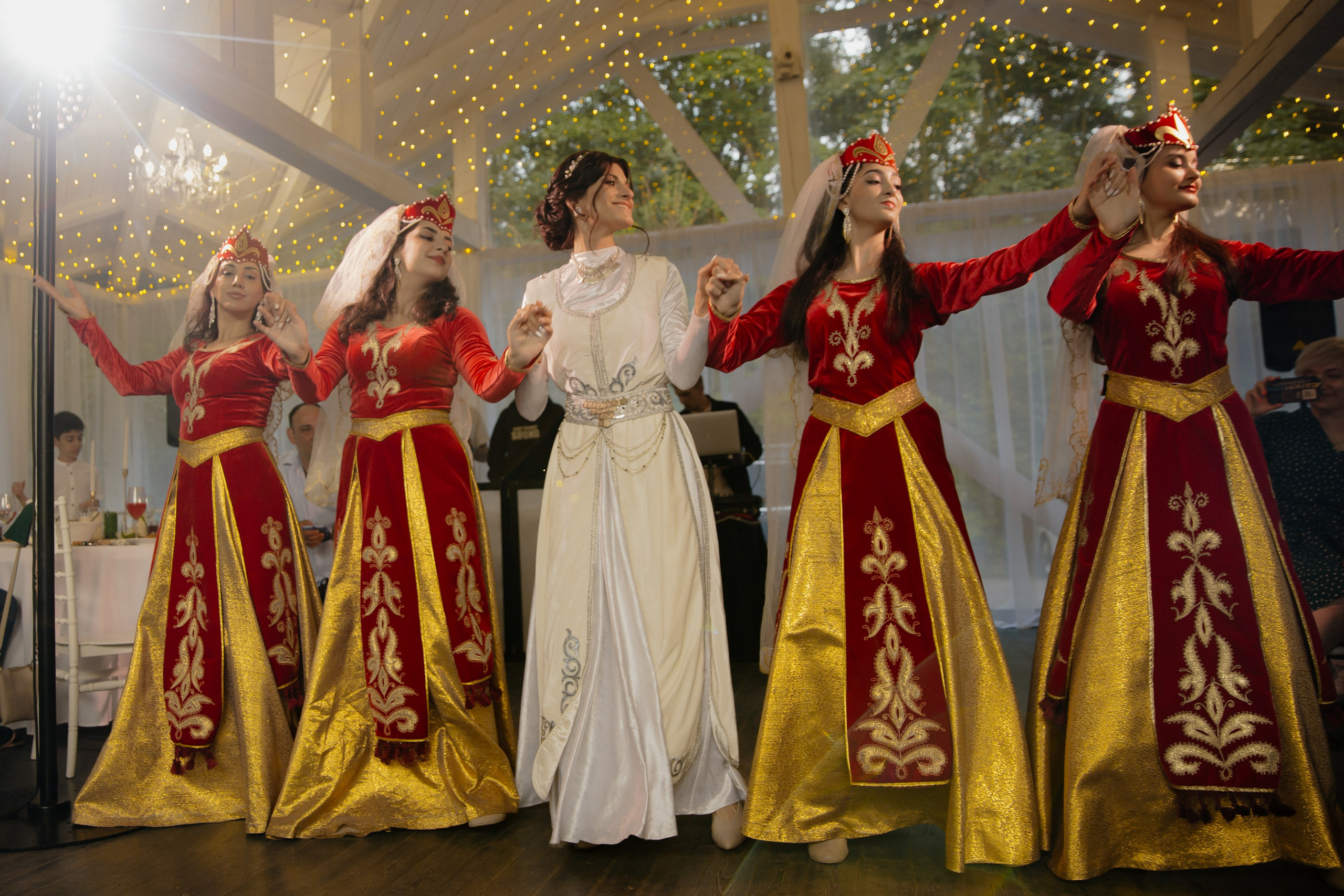 16.06.2024. RETOUCH-HOUSE