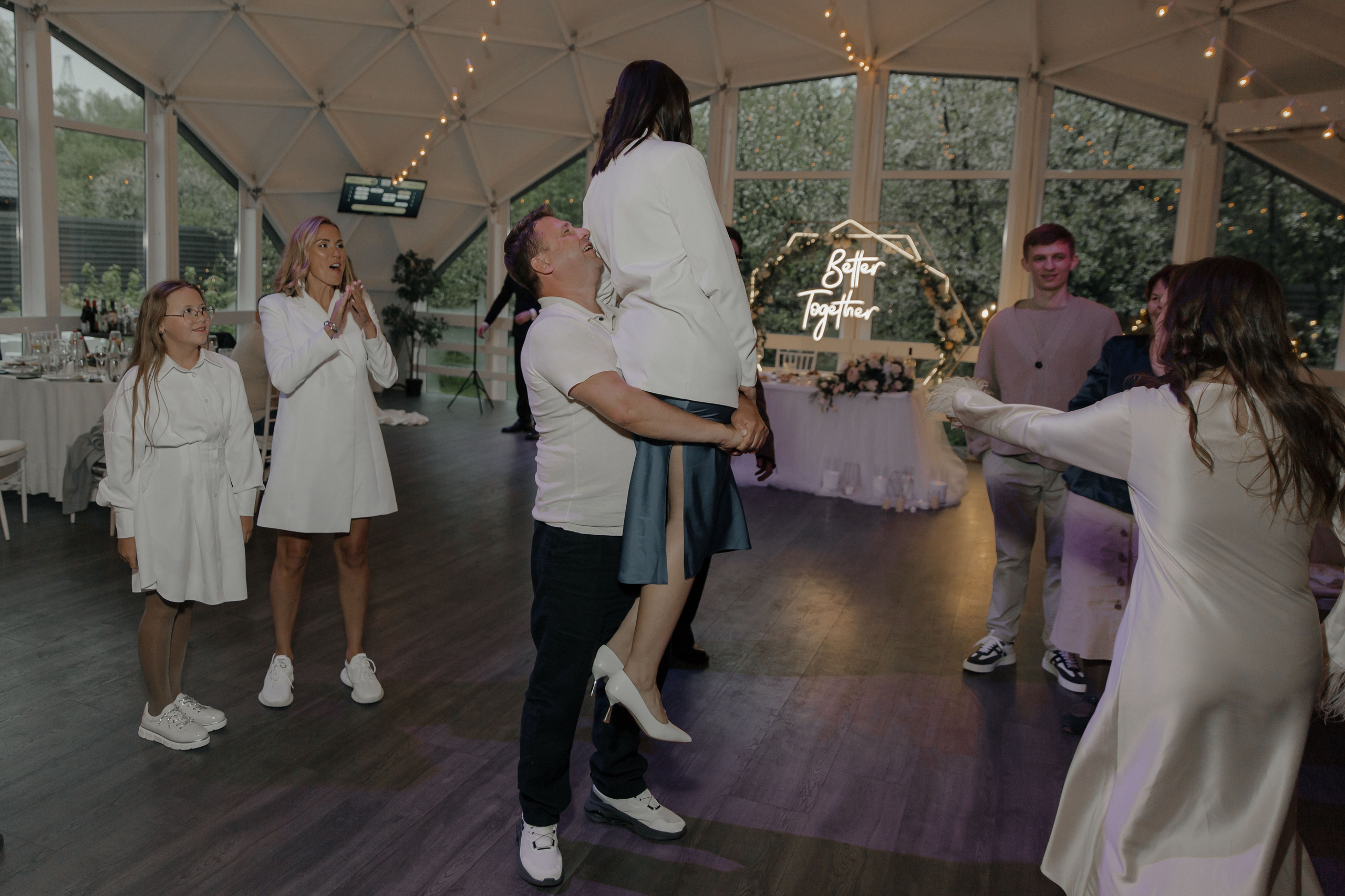 07.05.2024. RETOUCH-HOUSE