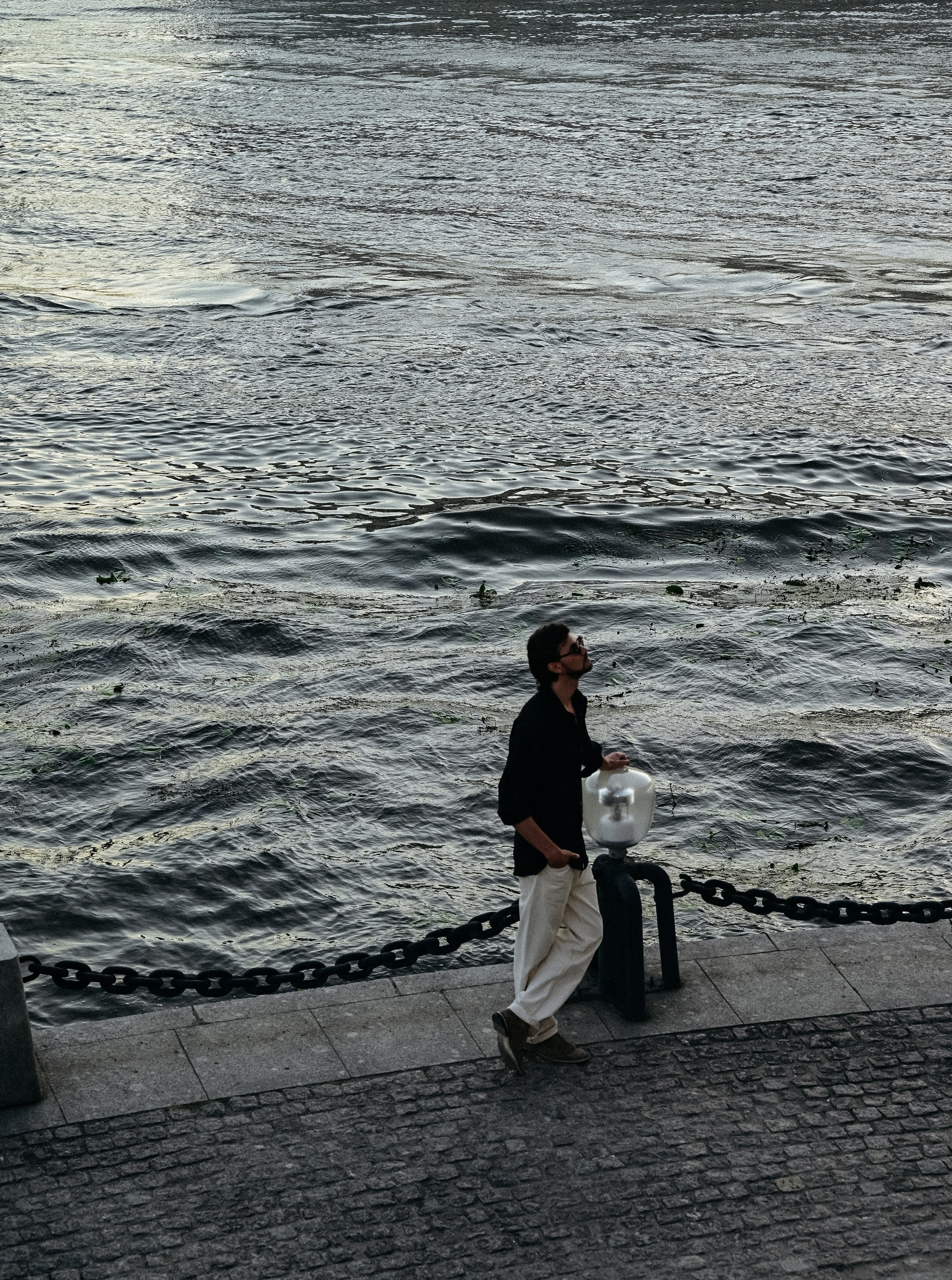 Прогулка у реки