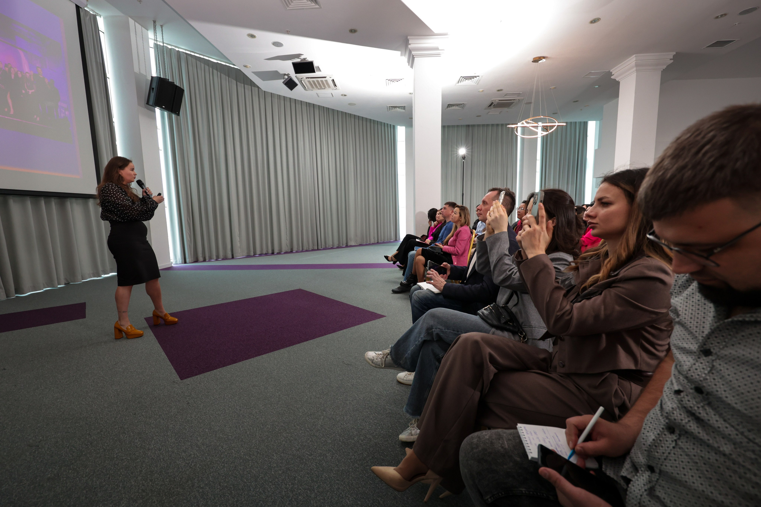 Конференция в Grand Hotel. Свадебный фотограф Астрахань