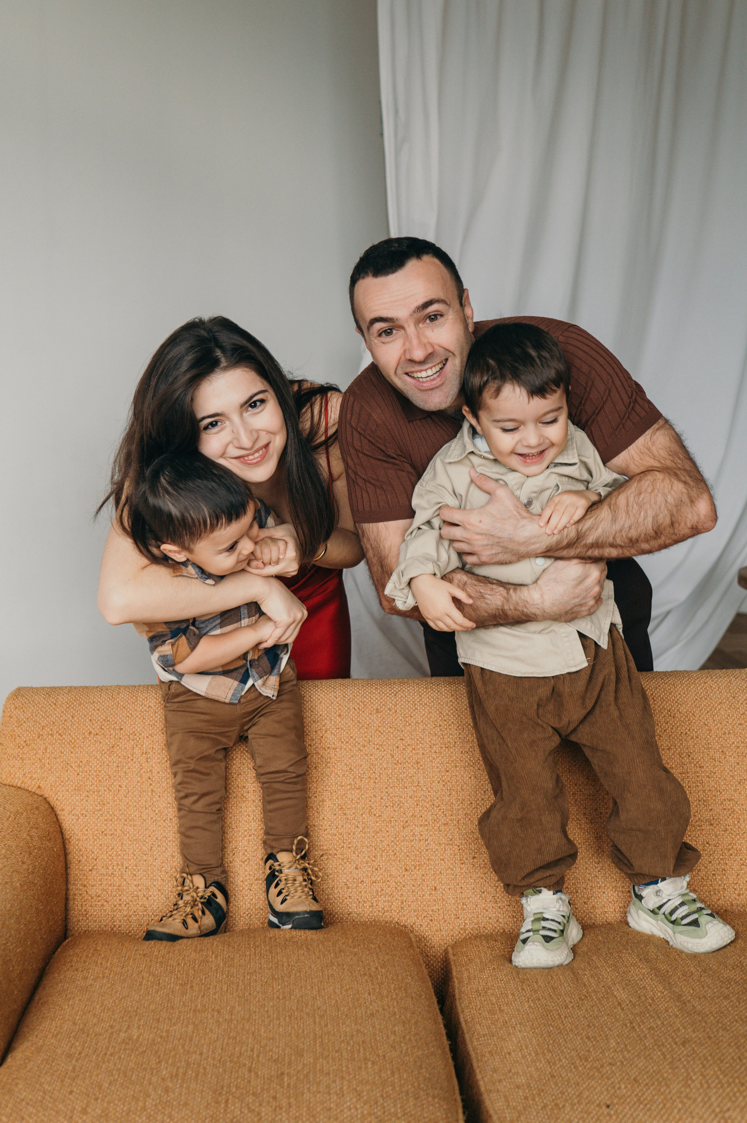 Семейная студийная съемка. Фотограф Москва