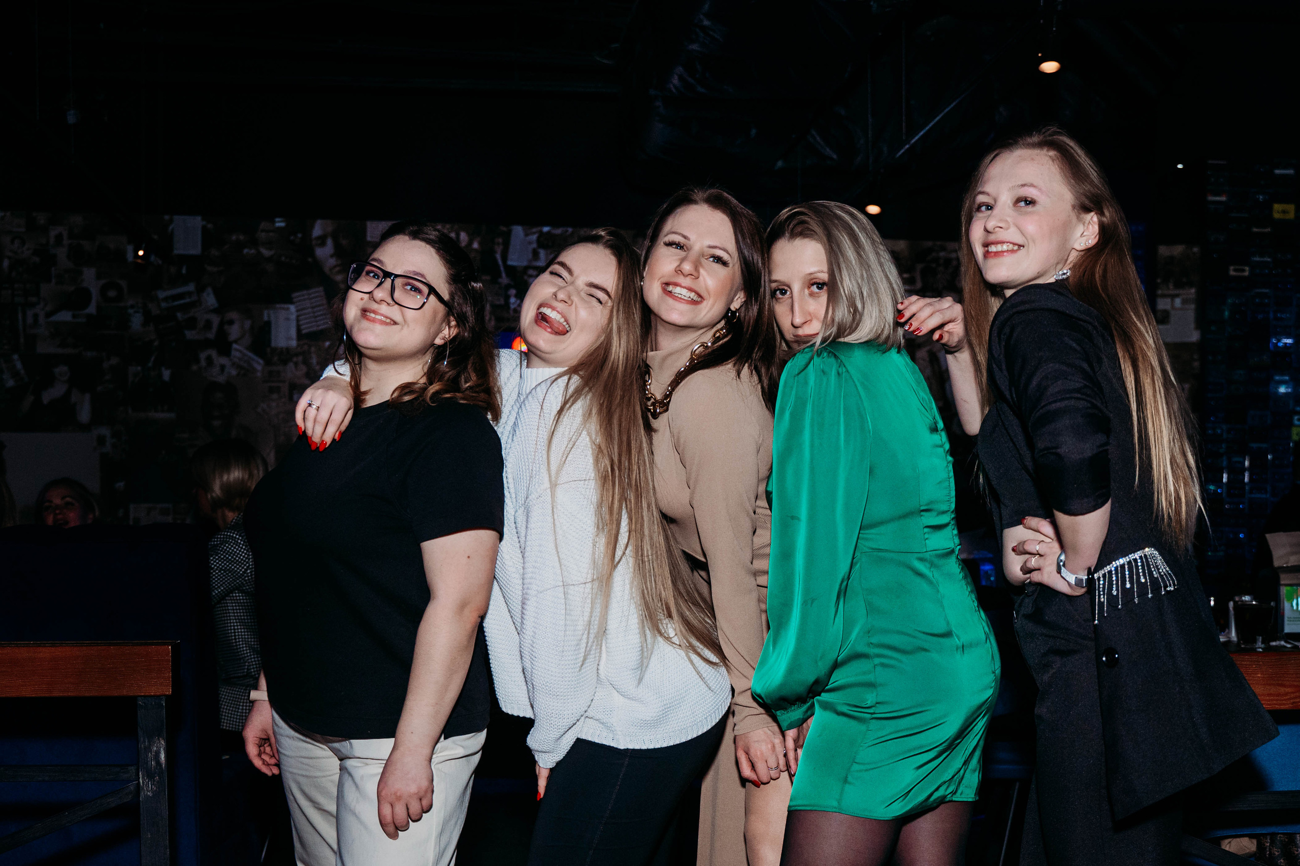 Репортаж. Бар Руки вверх. Детский и семейный фотограф в Москве Алёна Шестунова