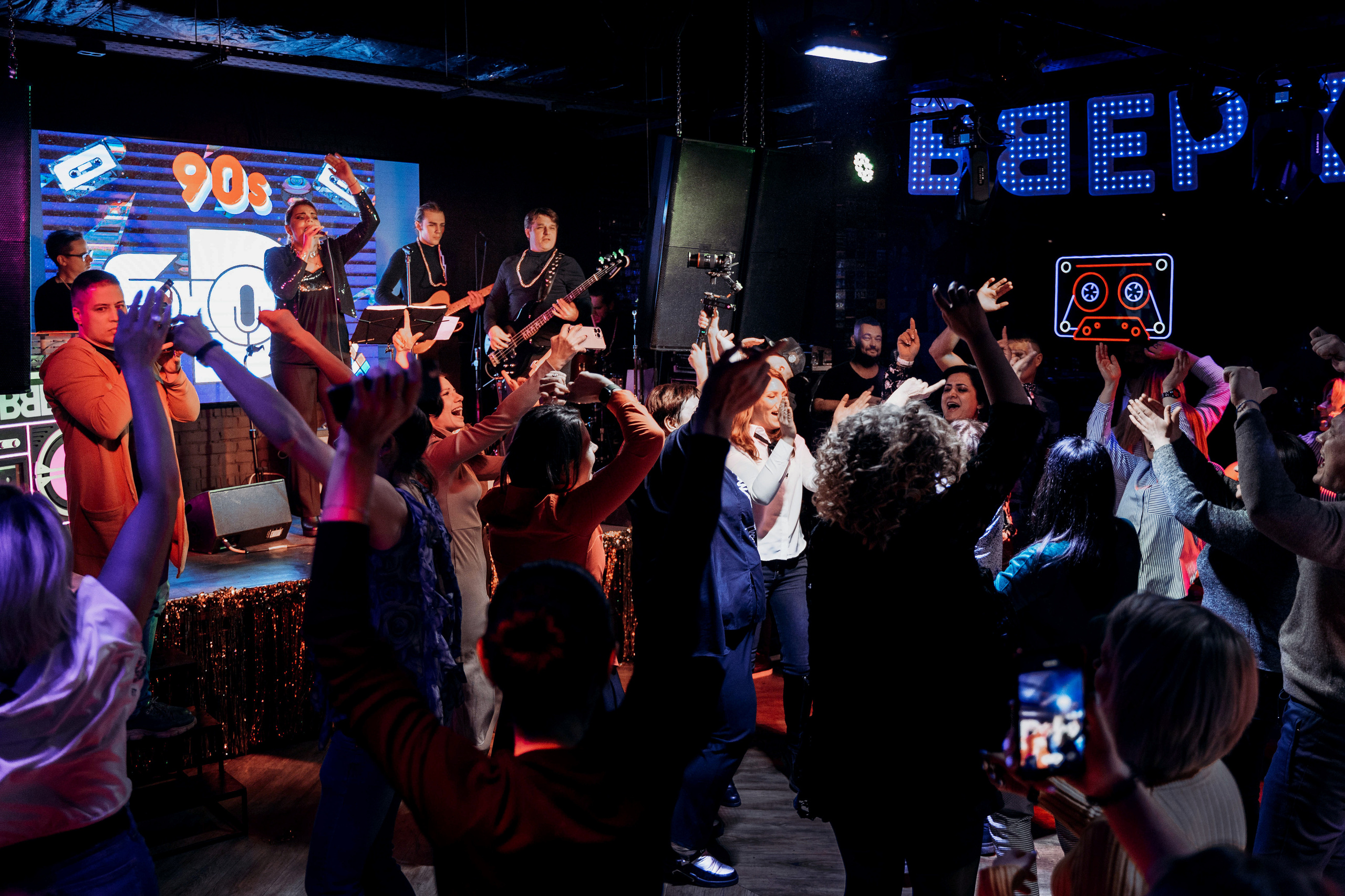 Репортаж. Бар Руки вверх. Детский и семейный фотограф в Москве Алёна Шестунова