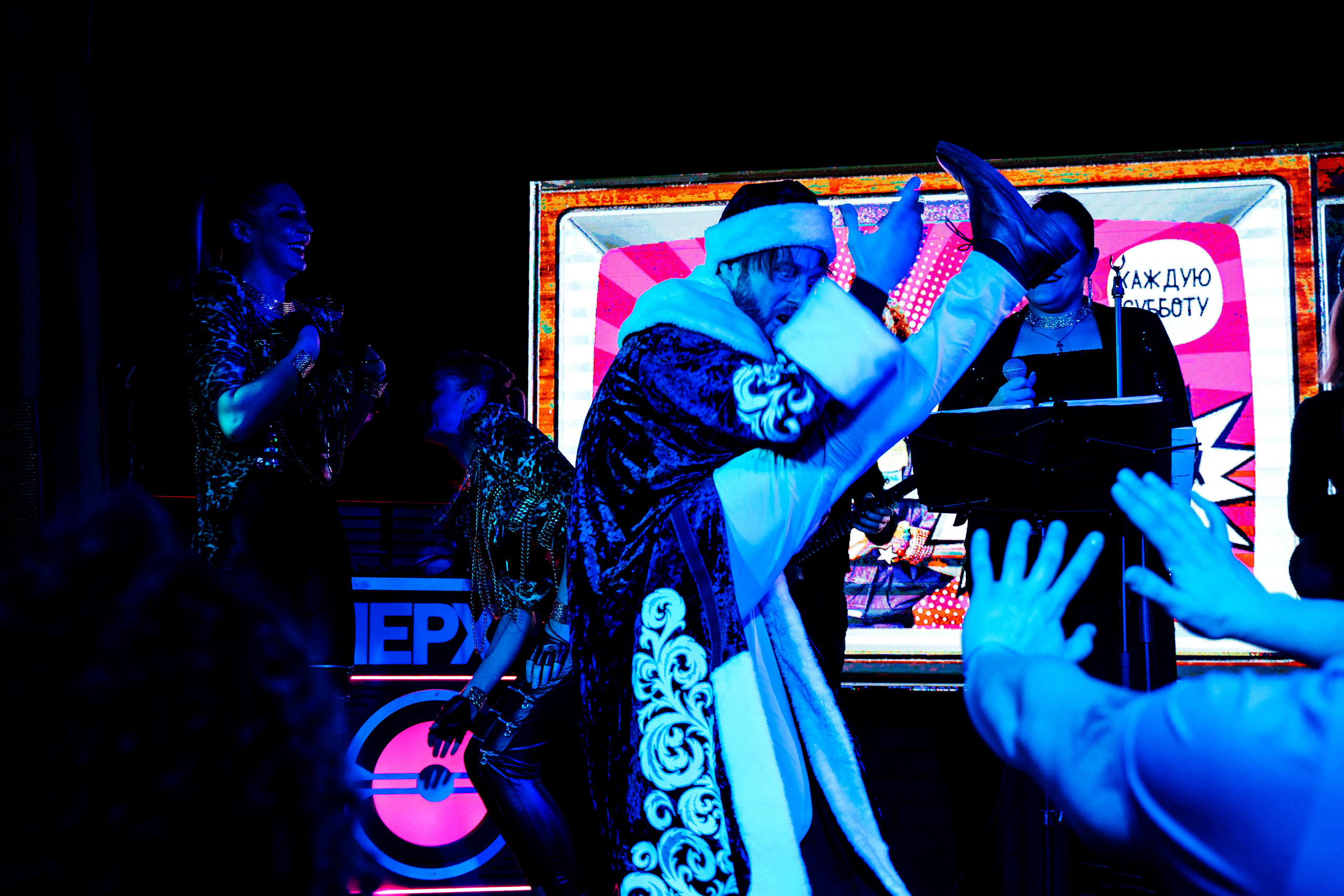 Репортаж. Бар Руки вверх. Детский и семейный фотограф в Москве Алёна Шестунова