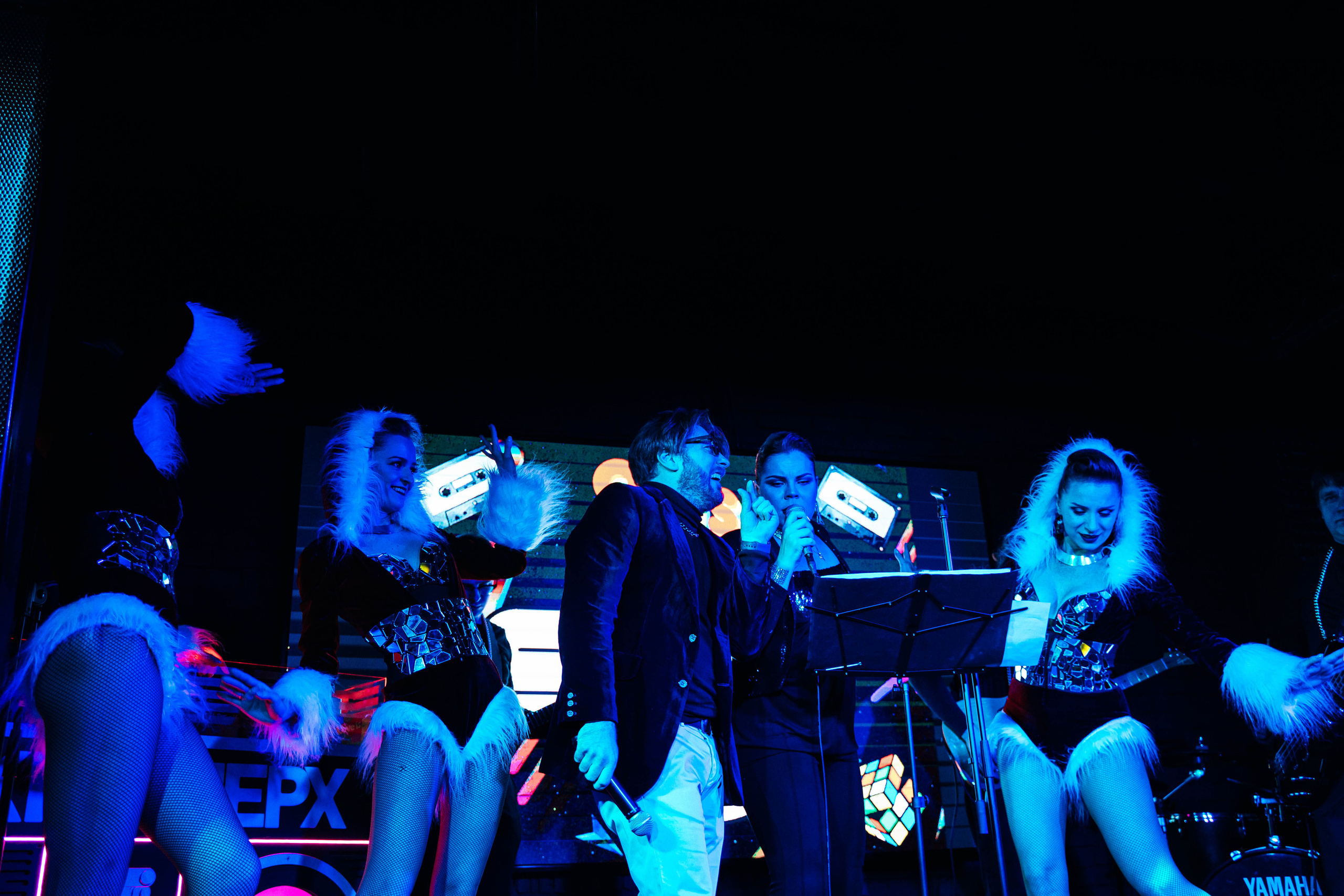 Репортаж. Бар Руки вверх. Детский и семейный фотограф в Москве Алёна Шестунова