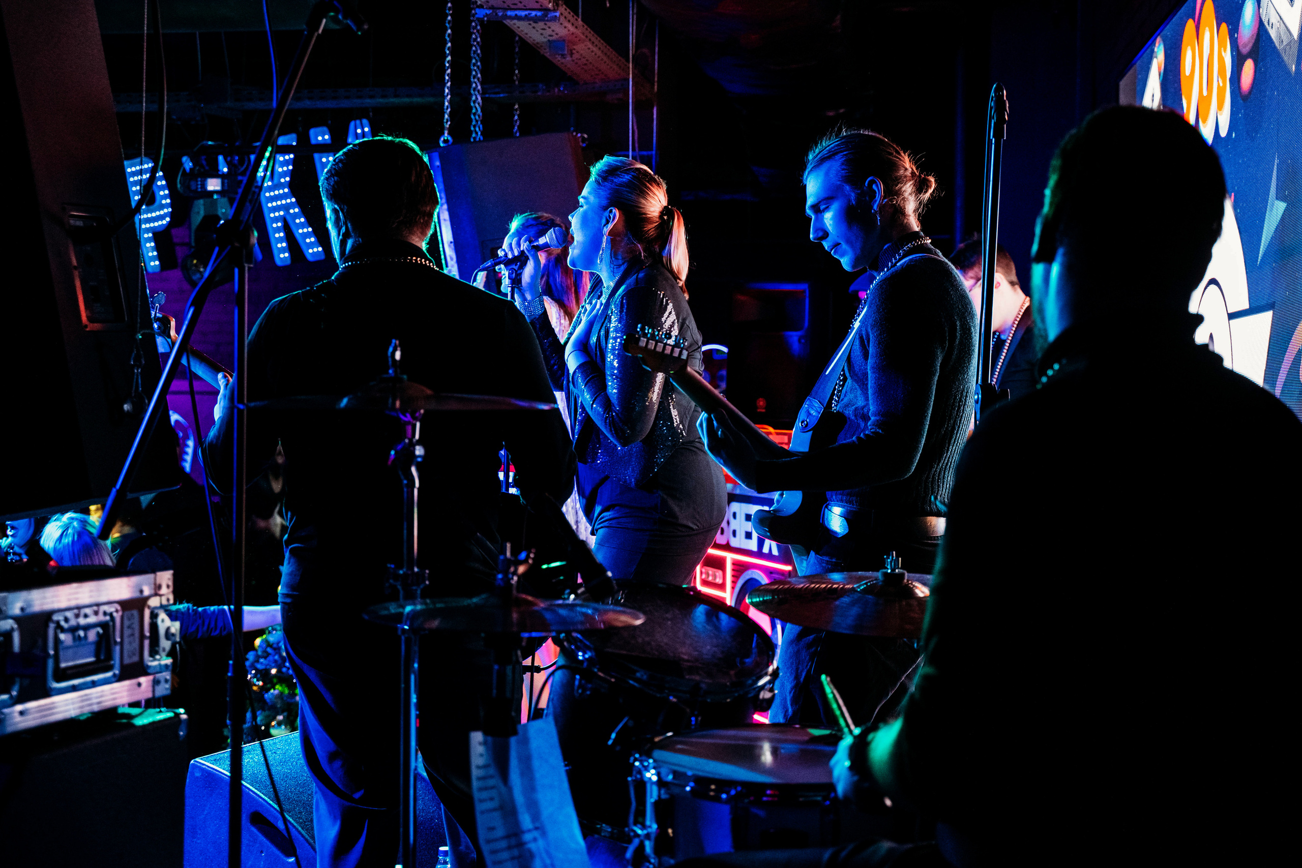 Репортаж. Бар Руки вверх. Детский и семейный фотограф в Москве Алёна Шестунова