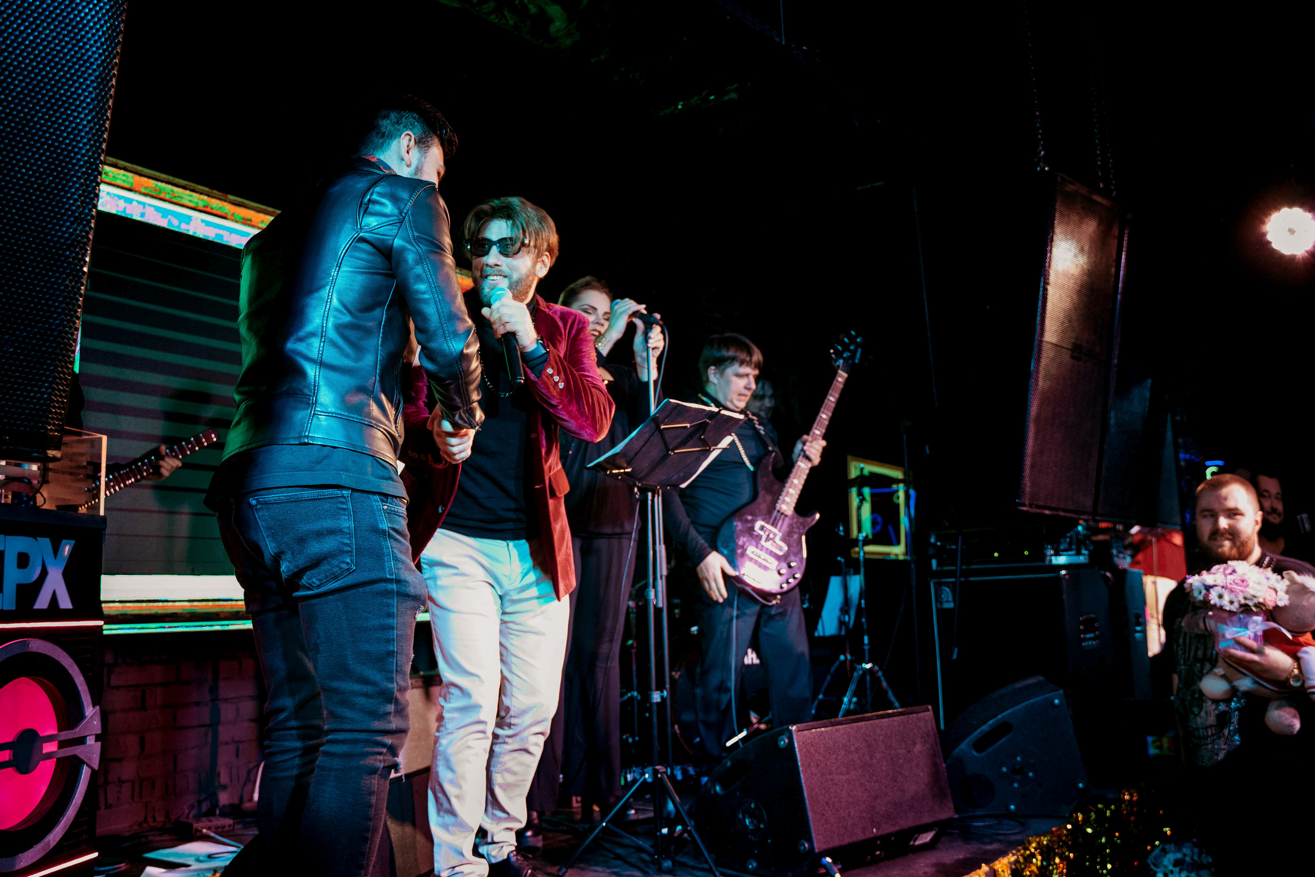 Репортаж. Бар Руки вверх. Детский и семейный фотограф в Москве Алёна Шестунова