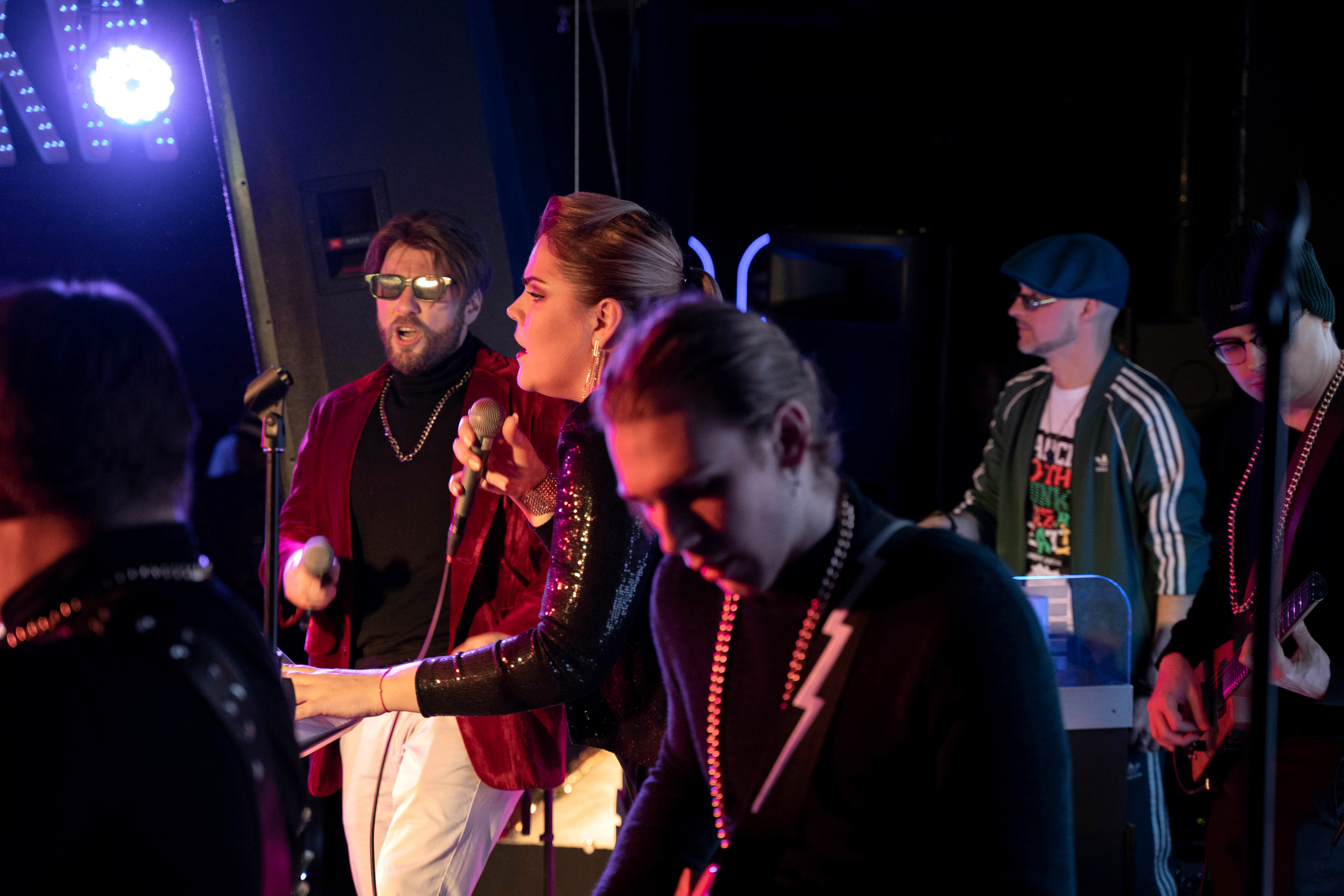 Репортаж. Бар Руки вверх. Детский и семейный фотограф в Москве Алёна Шестунова