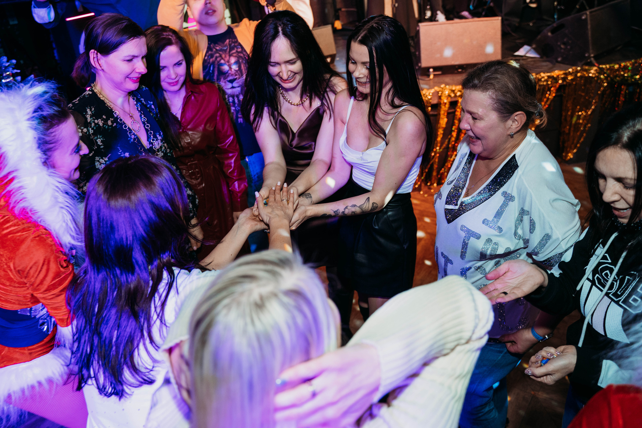 Репортаж. Бар Руки вверх. Детский и семейный фотограф в Москве Алёна Шестунова