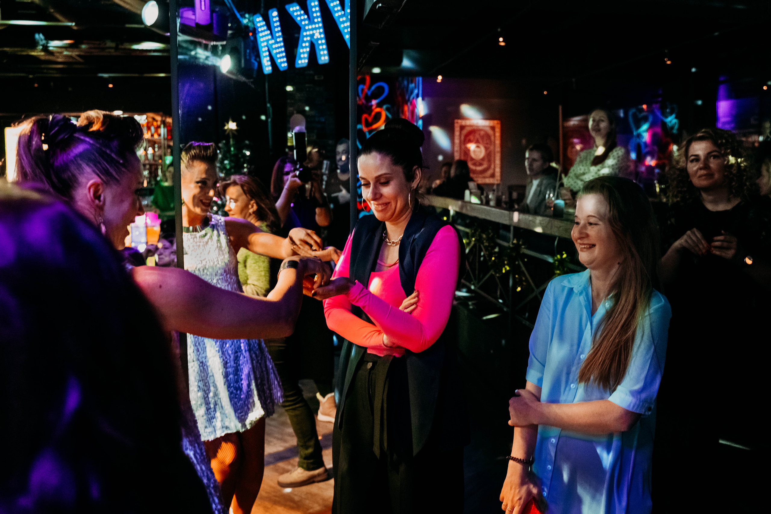 Репортаж. Бар Руки вверх. Детский и семейный фотограф в Москве Алёна Шестунова