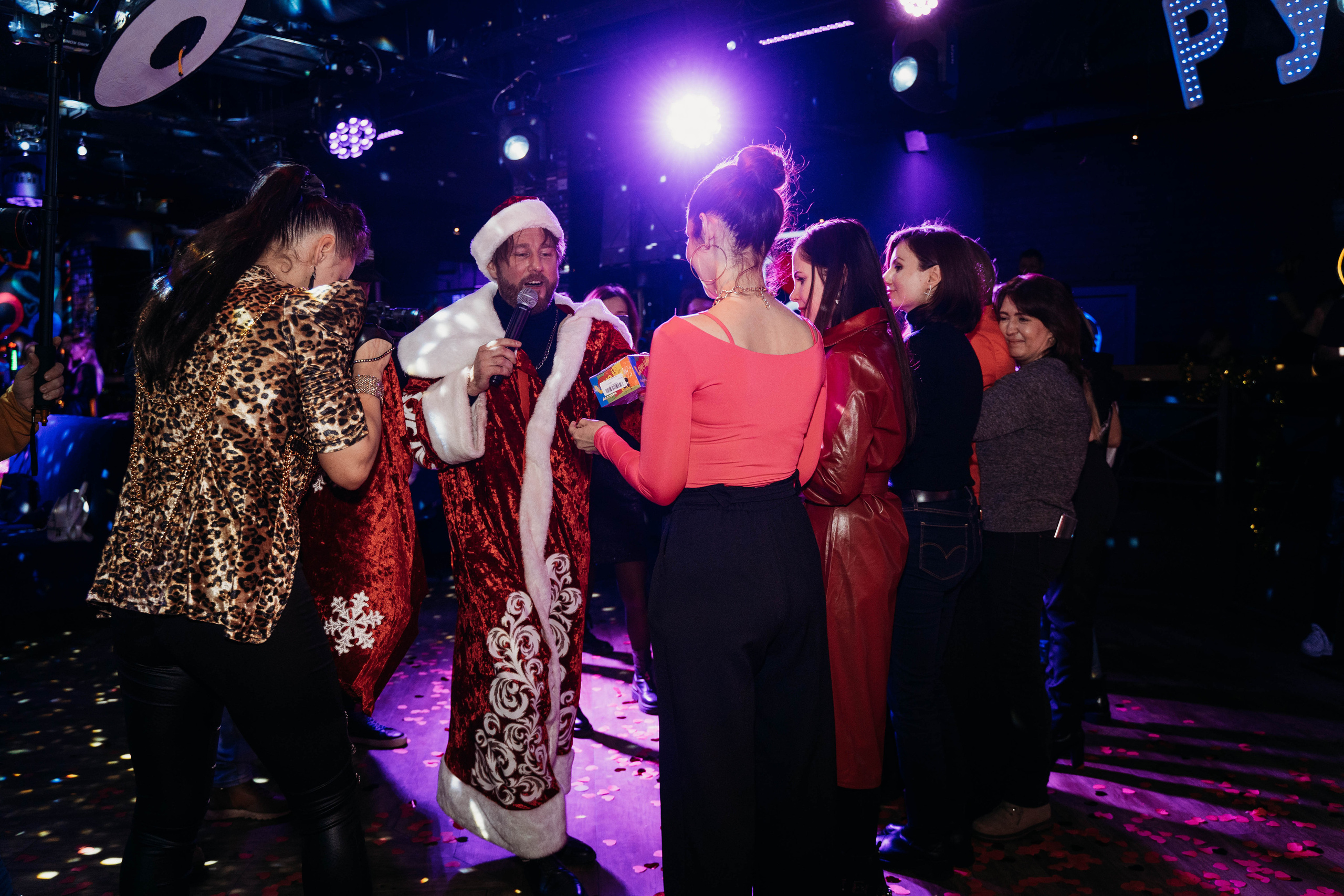 Репортаж. Бар Руки вверх. Детский и семейный фотограф в Москве Алёна Шестунова