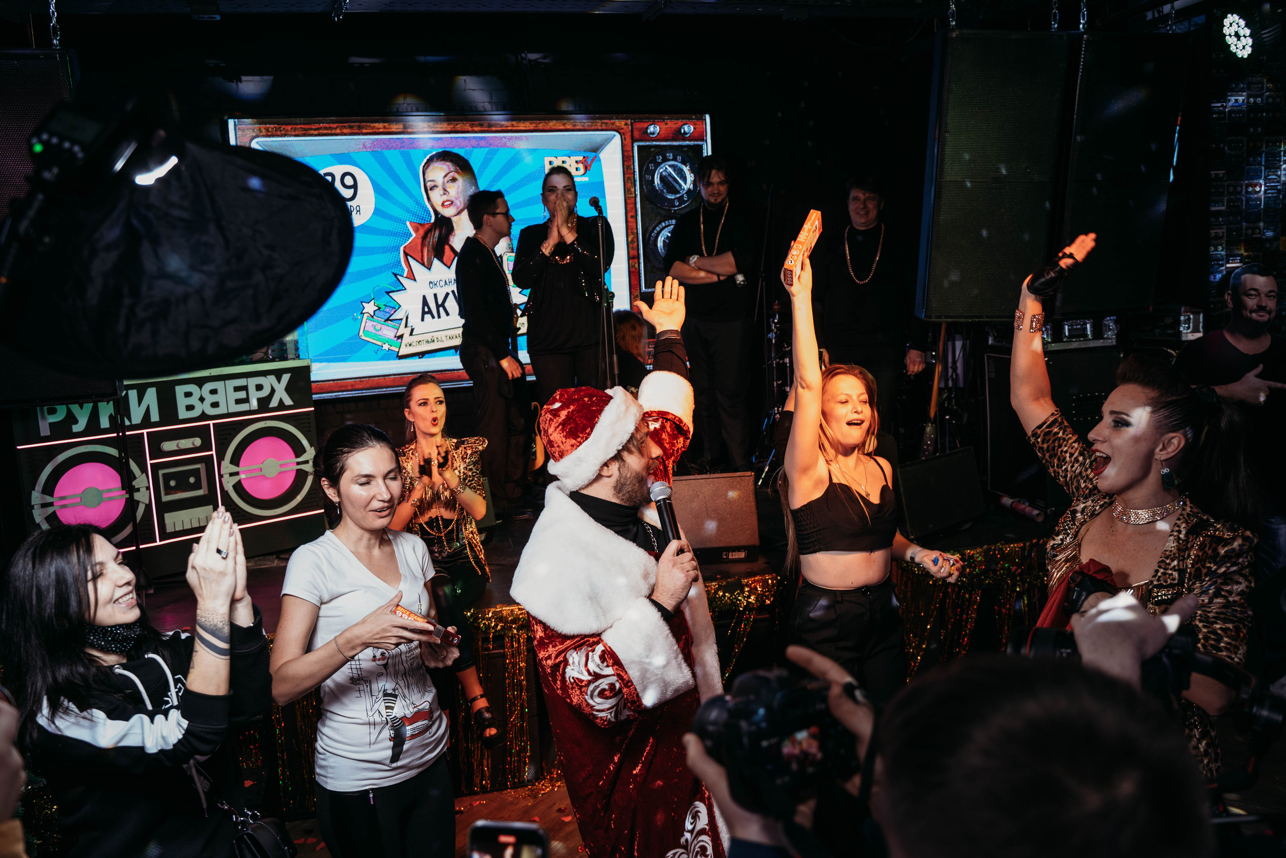 Репортаж. Бар Руки вверх. Детский и семейный фотограф в Москве Алёна Шестунова