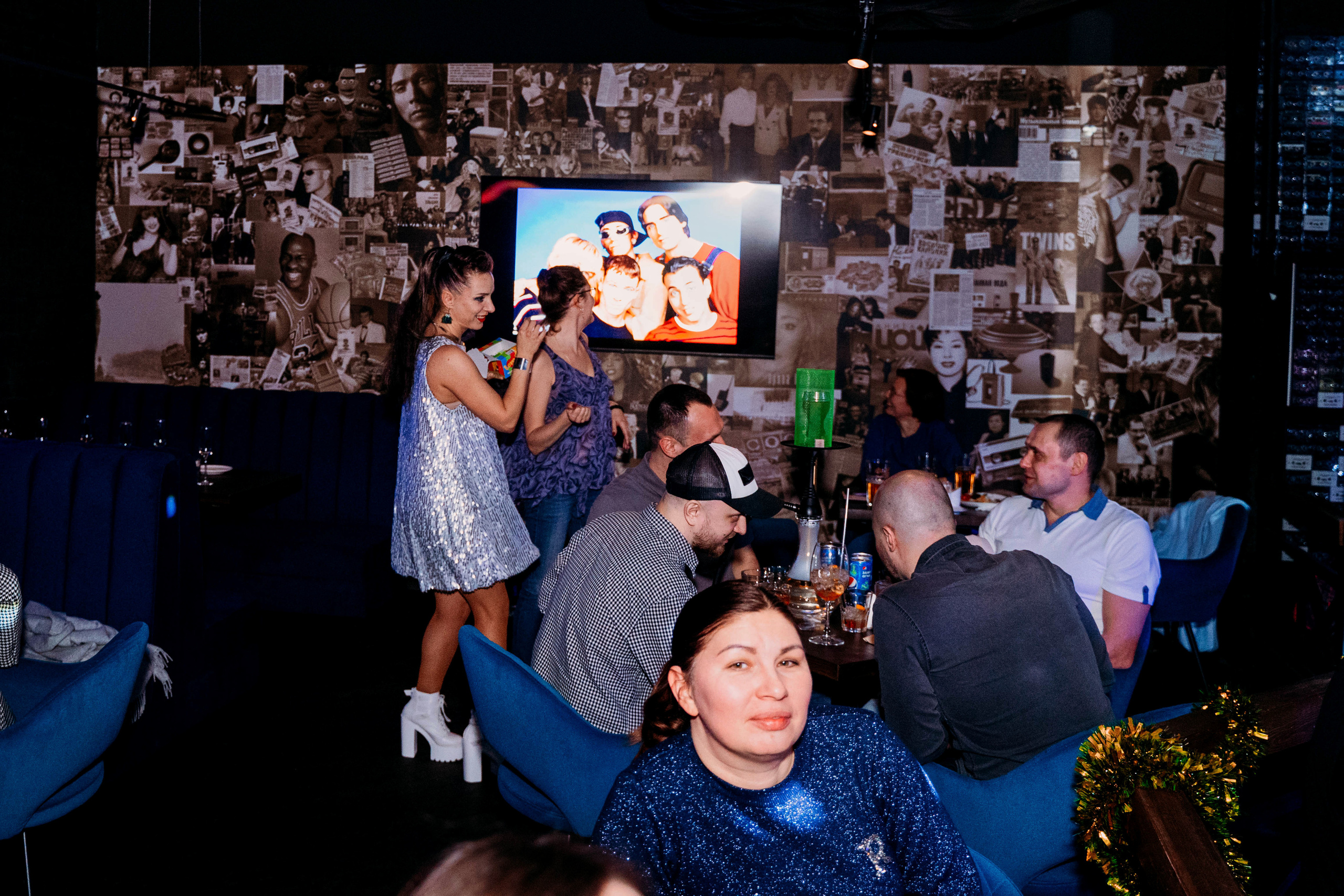 Репортаж. Бар Руки вверх. Детский и семейный фотограф в Москве Алёна Шестунова