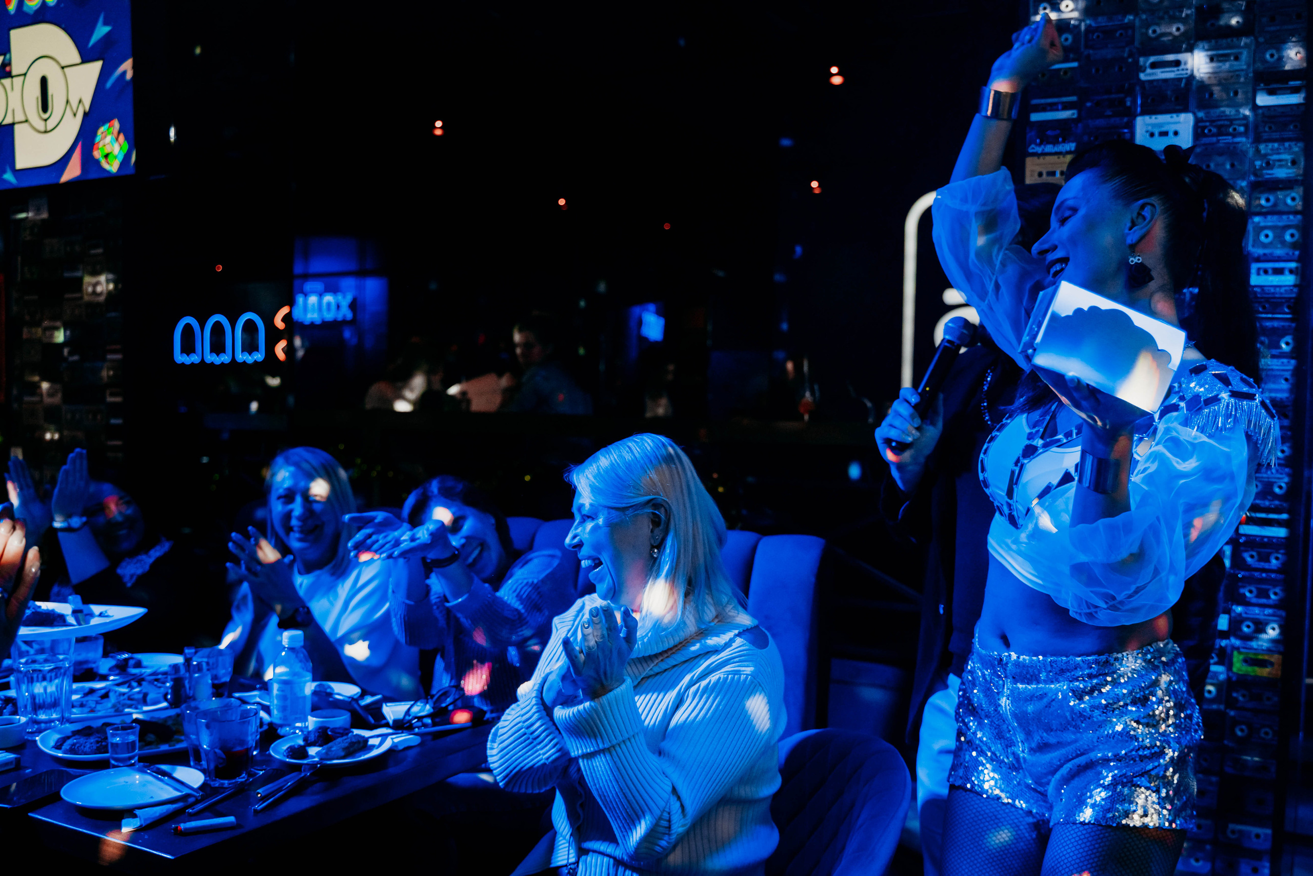 Репортаж. Бар Руки вверх. Детский и семейный фотограф в Москве Алёна Шестунова