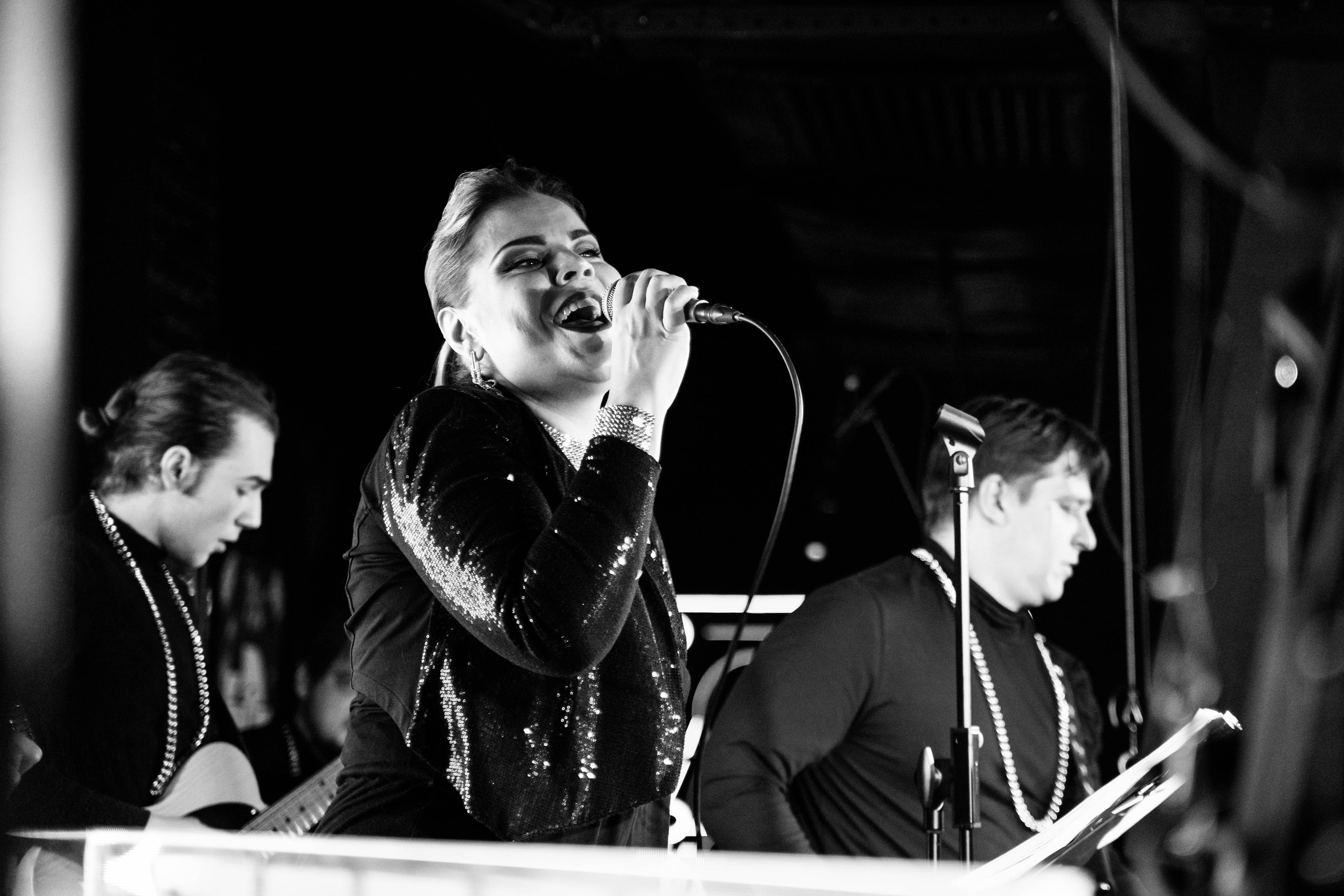 Репортаж. Бар Руки вверх. Детский и семейный фотограф в Москве Алёна Шестунова