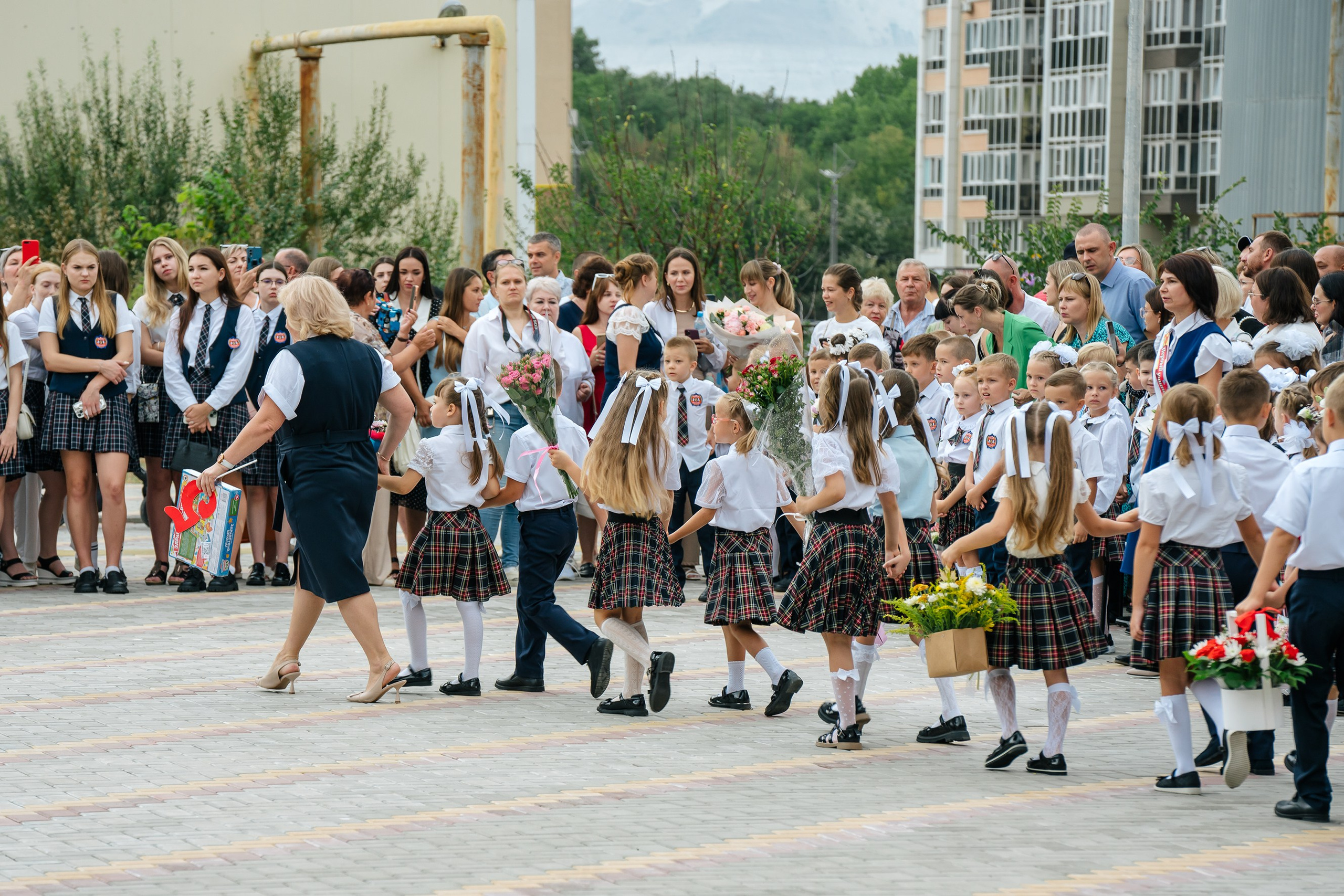 1 сентября. Выпускные альбомы, школьные фотосессии в городе Новороссийске
