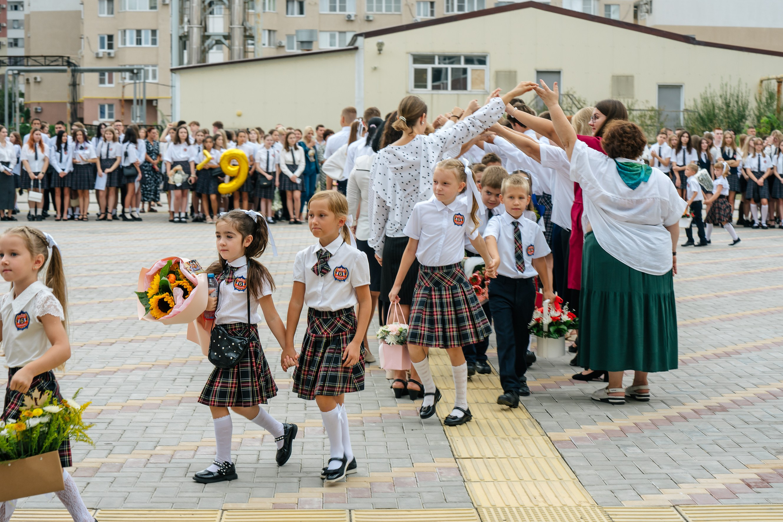 1 сентября. Выпускные альбомы, школьные фотосессии в городе Новороссийске