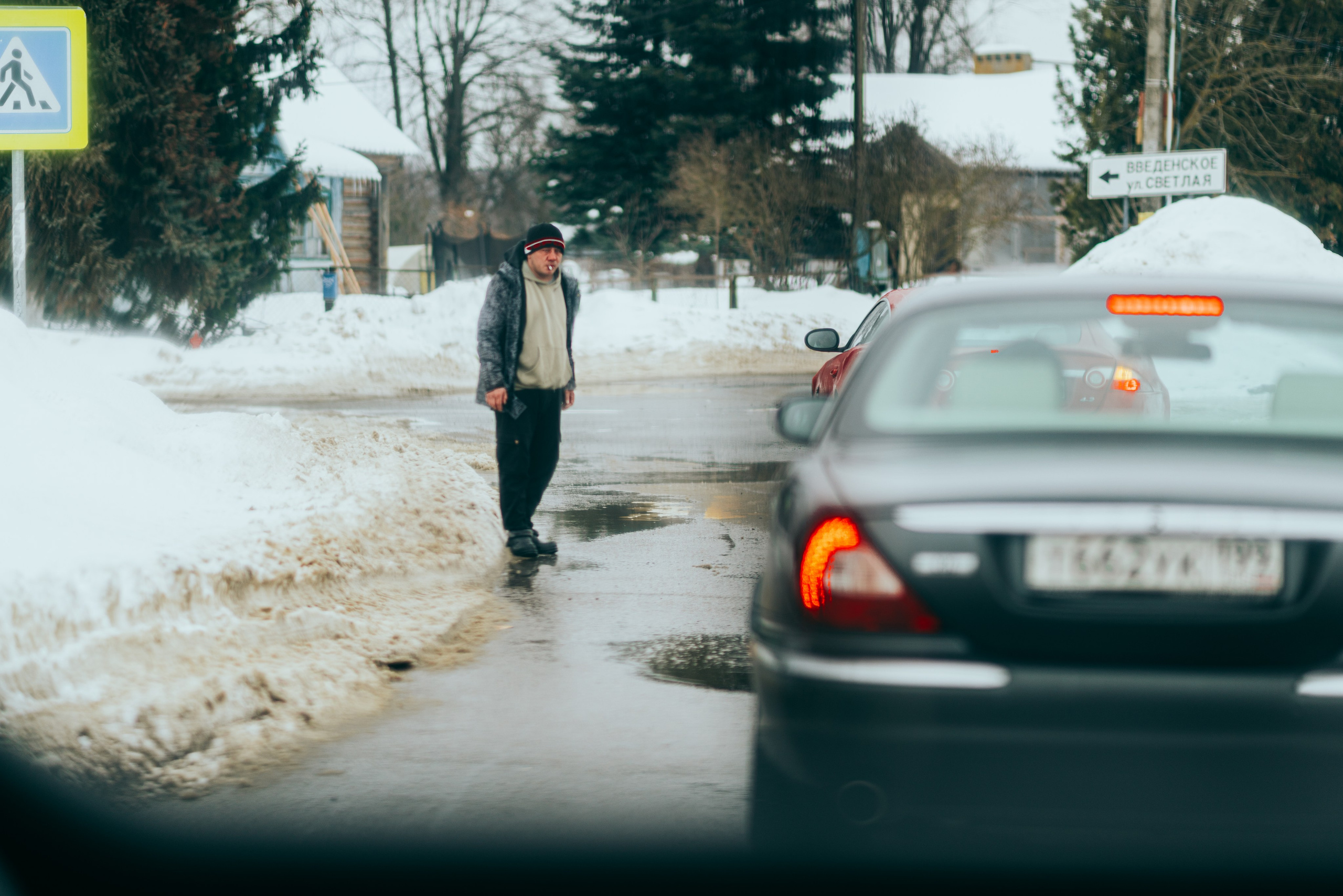 Поездка на автомобилях в ресторан. Жуков Илья  свадебный фотограф в Москве