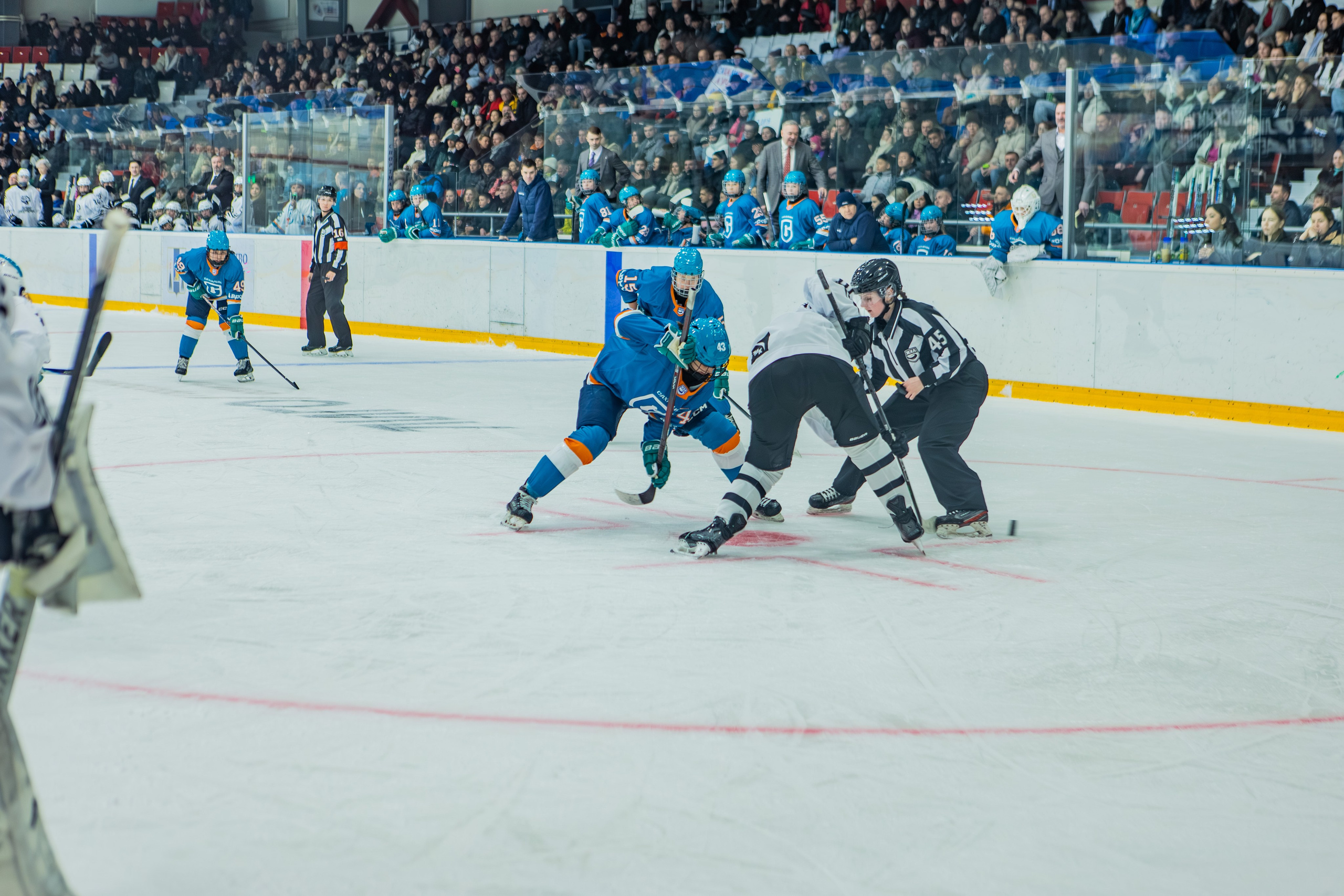Матч «Сахалин"-"Белые Медведицы». Свадебный фотограф в Южно-Сахалинске Валерий Харченко