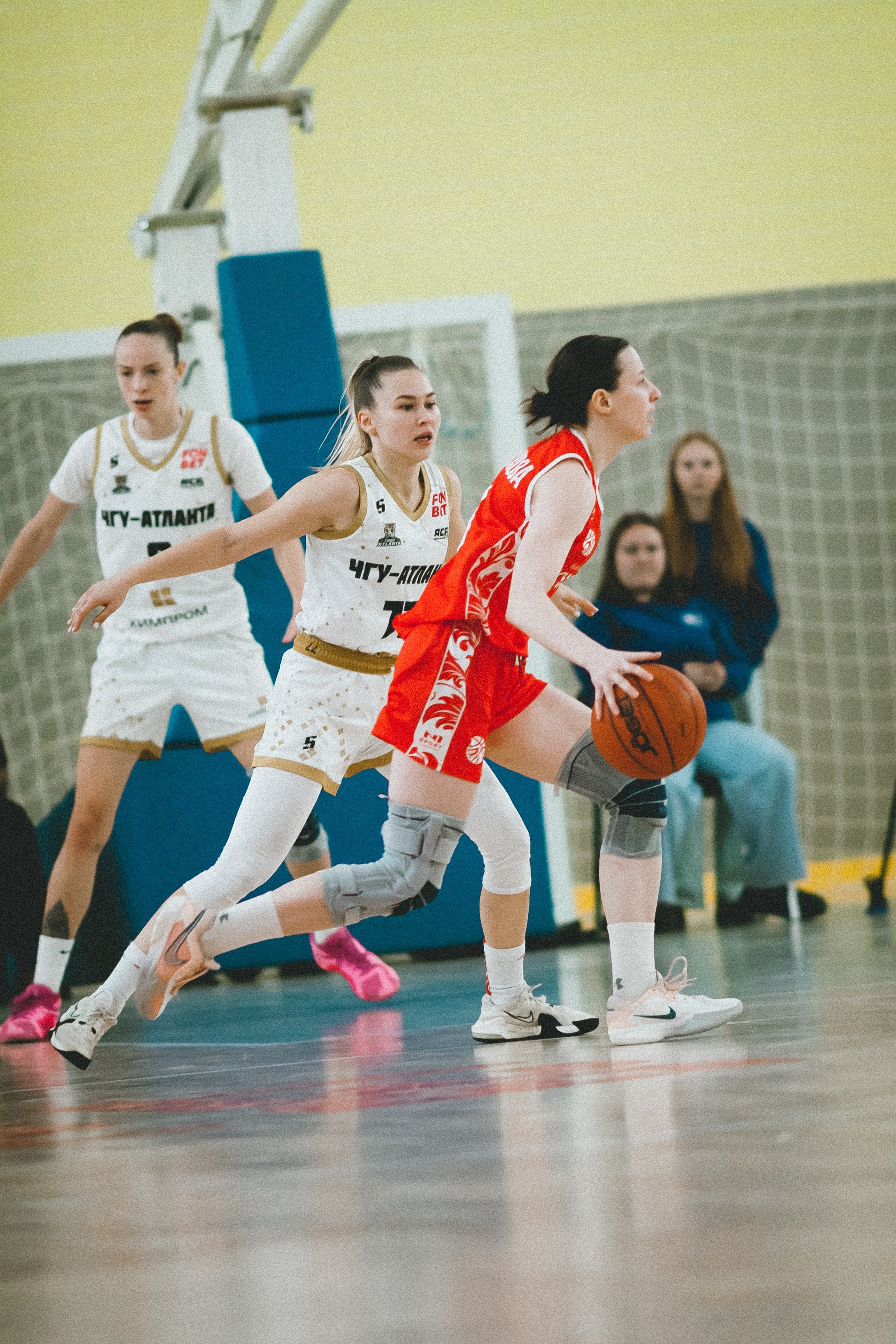 Атланта-Юность / 1. Фотография