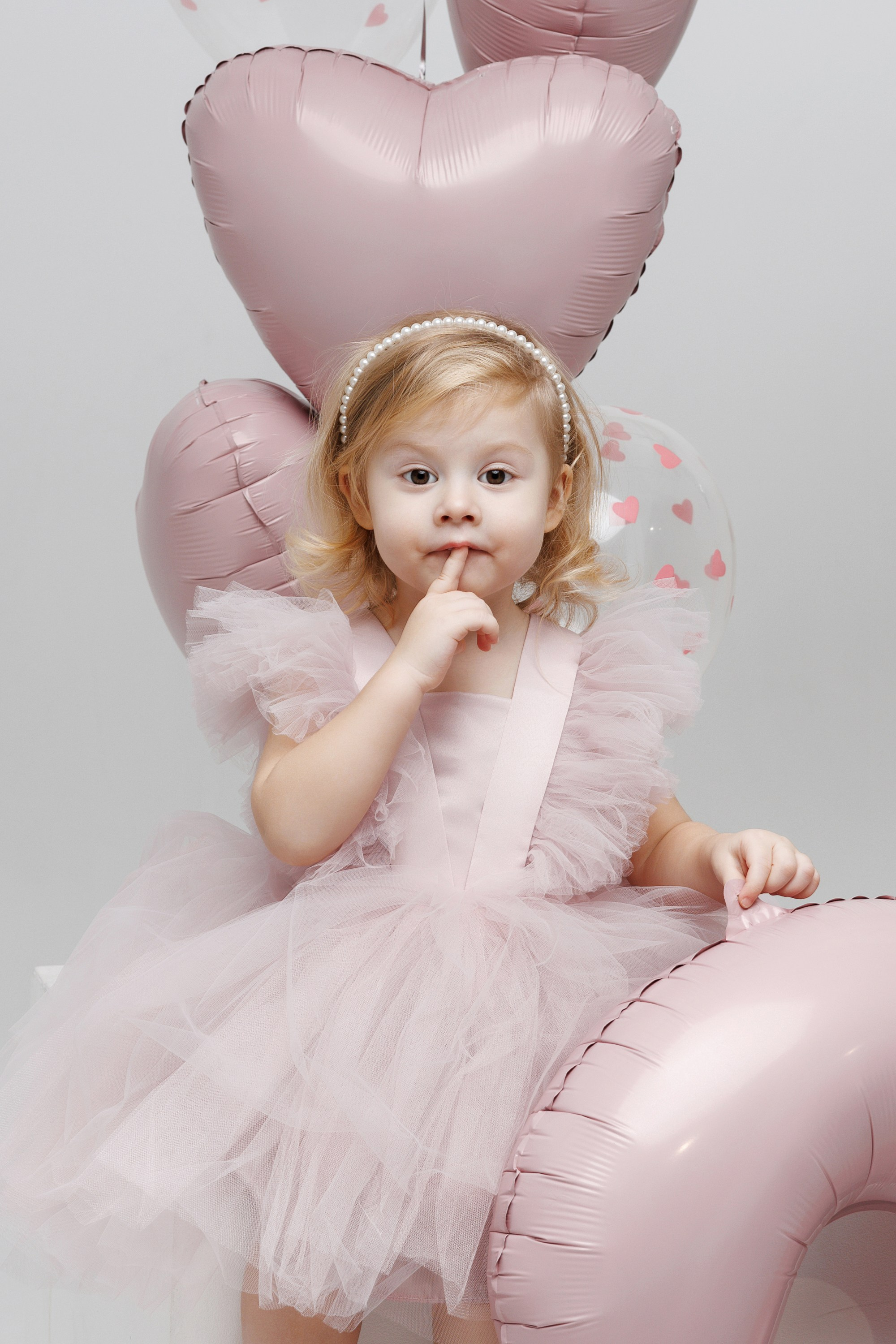 Съемка Дня Рождения Алисы в фотостудии CROSS-STUDIO зал IDEAL. Свадебный и семейный фотограф в Москве и МО Елена Агапова