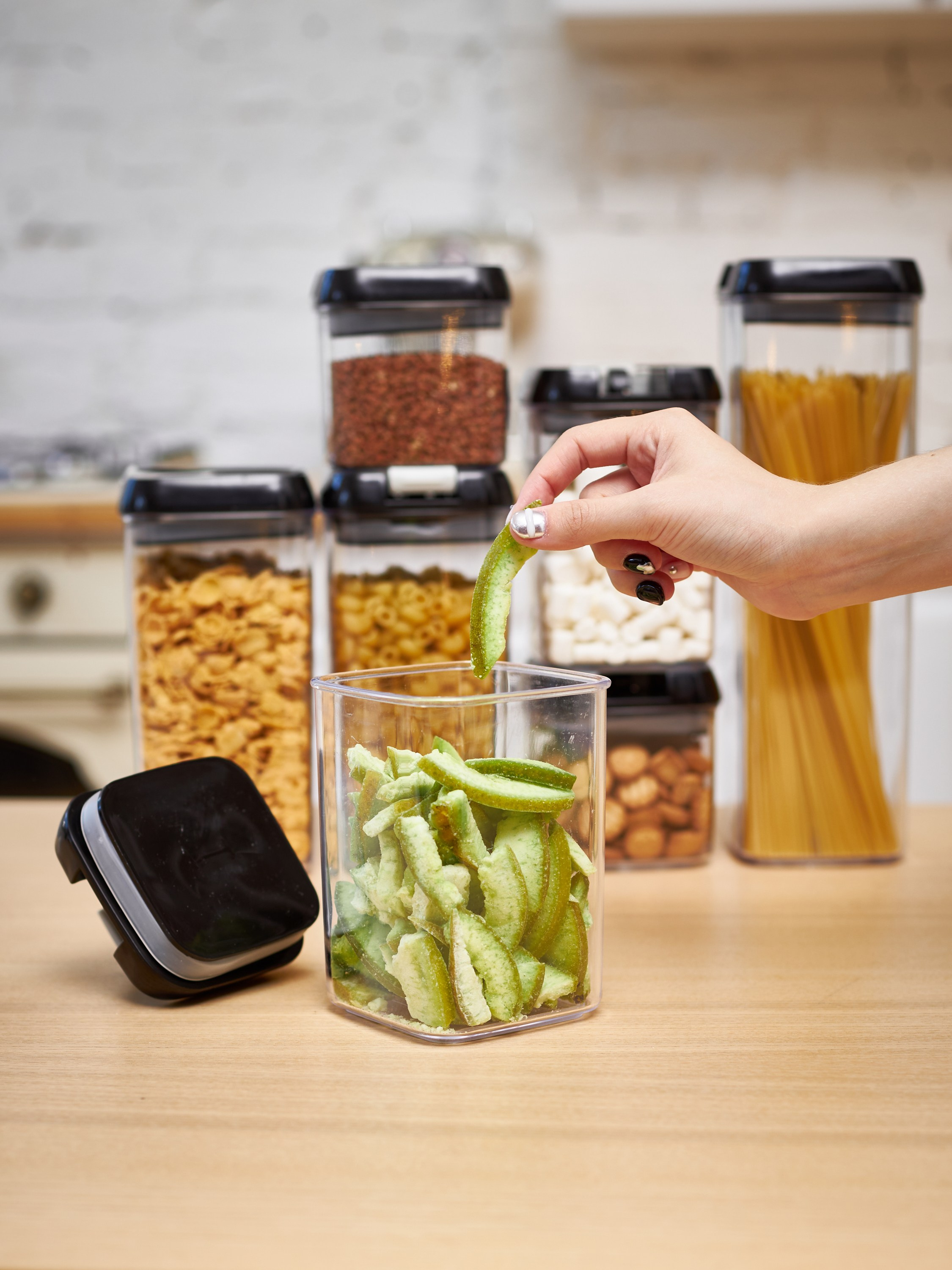 Контейнеры. Фотограф Екатеринбург Анастасия Жерновская | Маркетплейсы и нейрофото