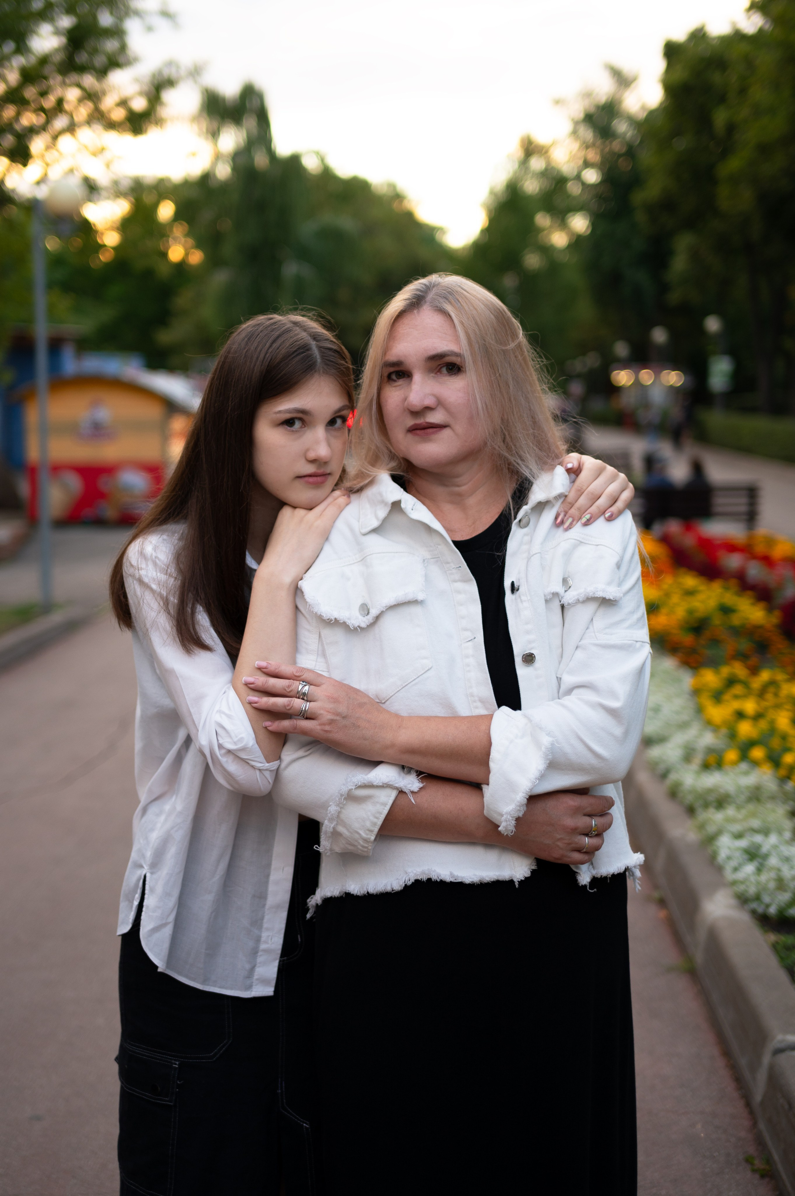 Василиса и Наташа. Главная