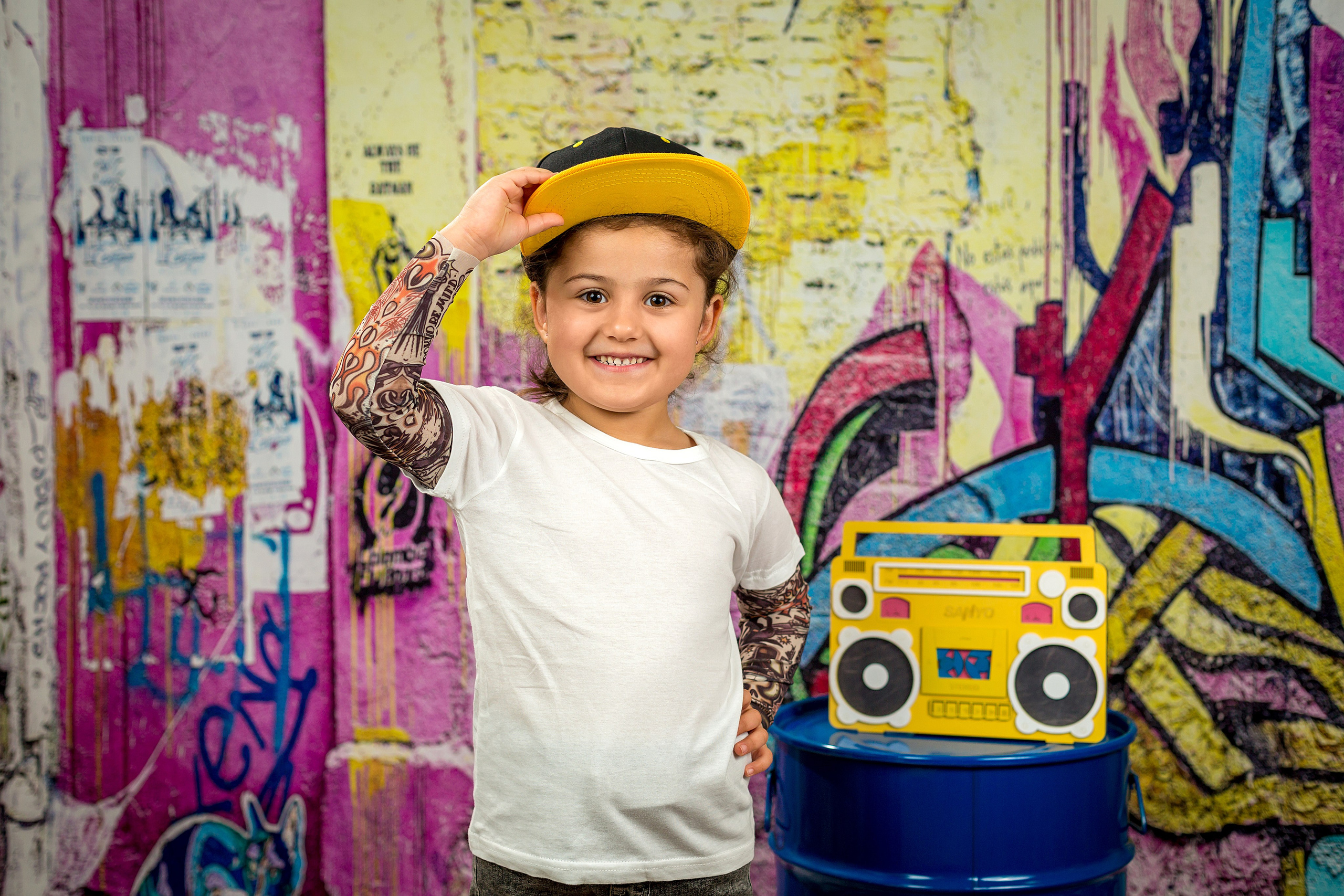 Граффити. Фотостудия «Юла»