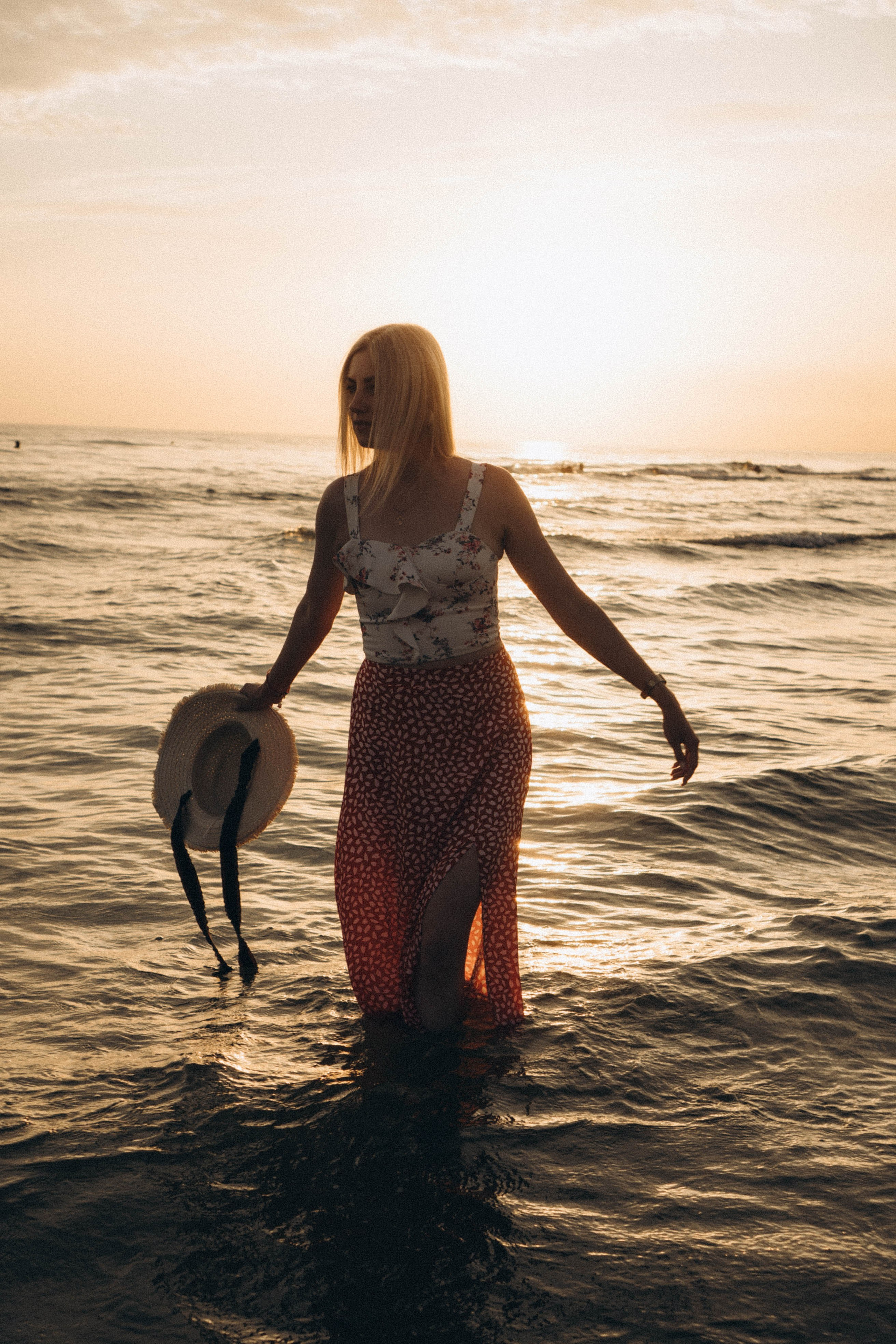 Июльский вечер на берегу черного моря. Профессиональный фотограф, Санкт-Петербург — Виктория Богомолова