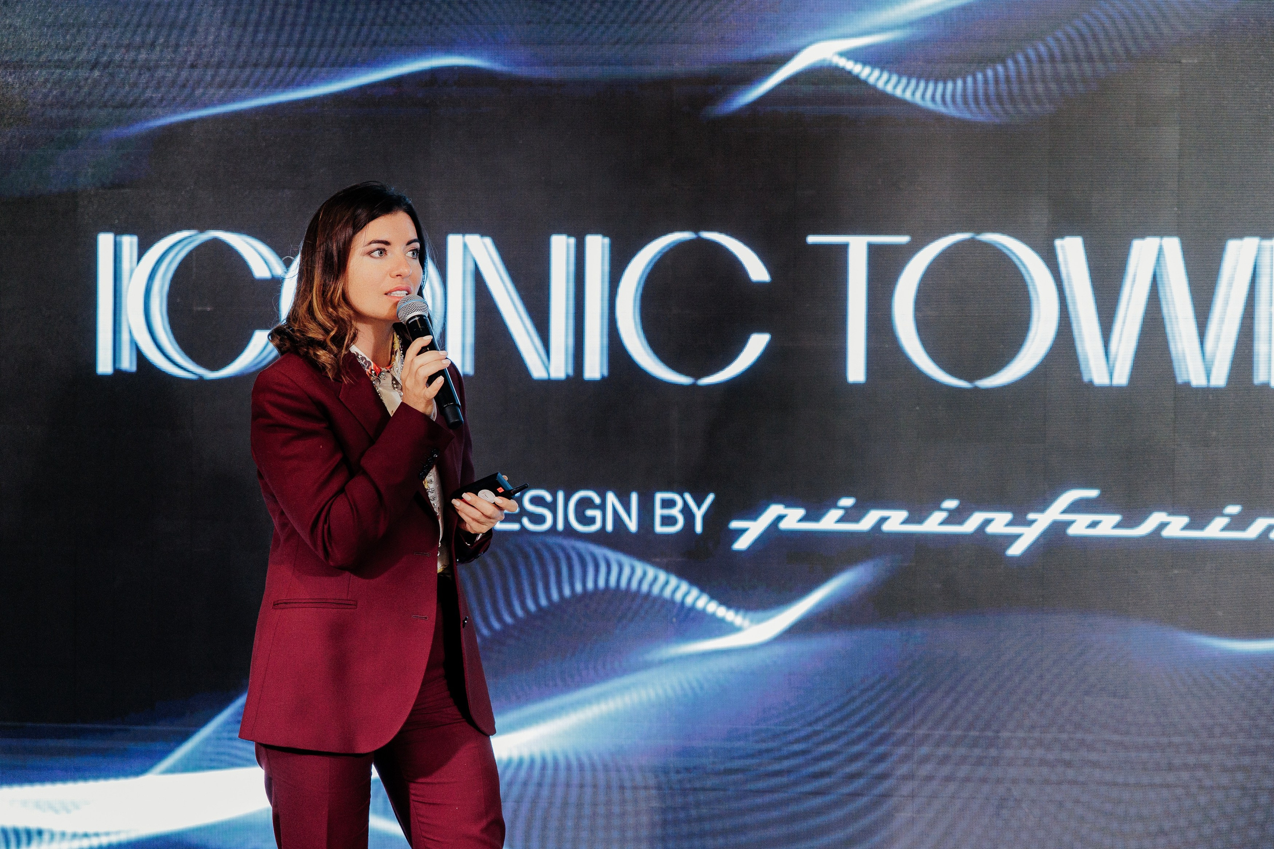 ICONIC TOWER. Фотограф в Москве Алексей Виноградов