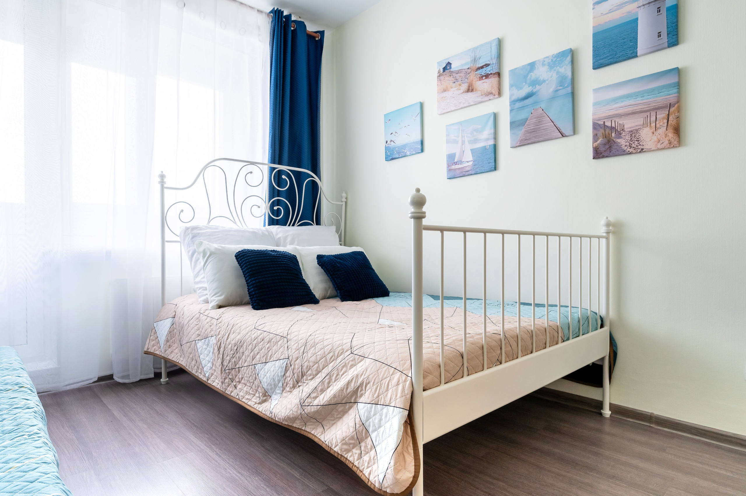 Студия на Дунайском. Интерьерный фотограф. Фото- видеосъемка недвижимости Санкт-Петербург