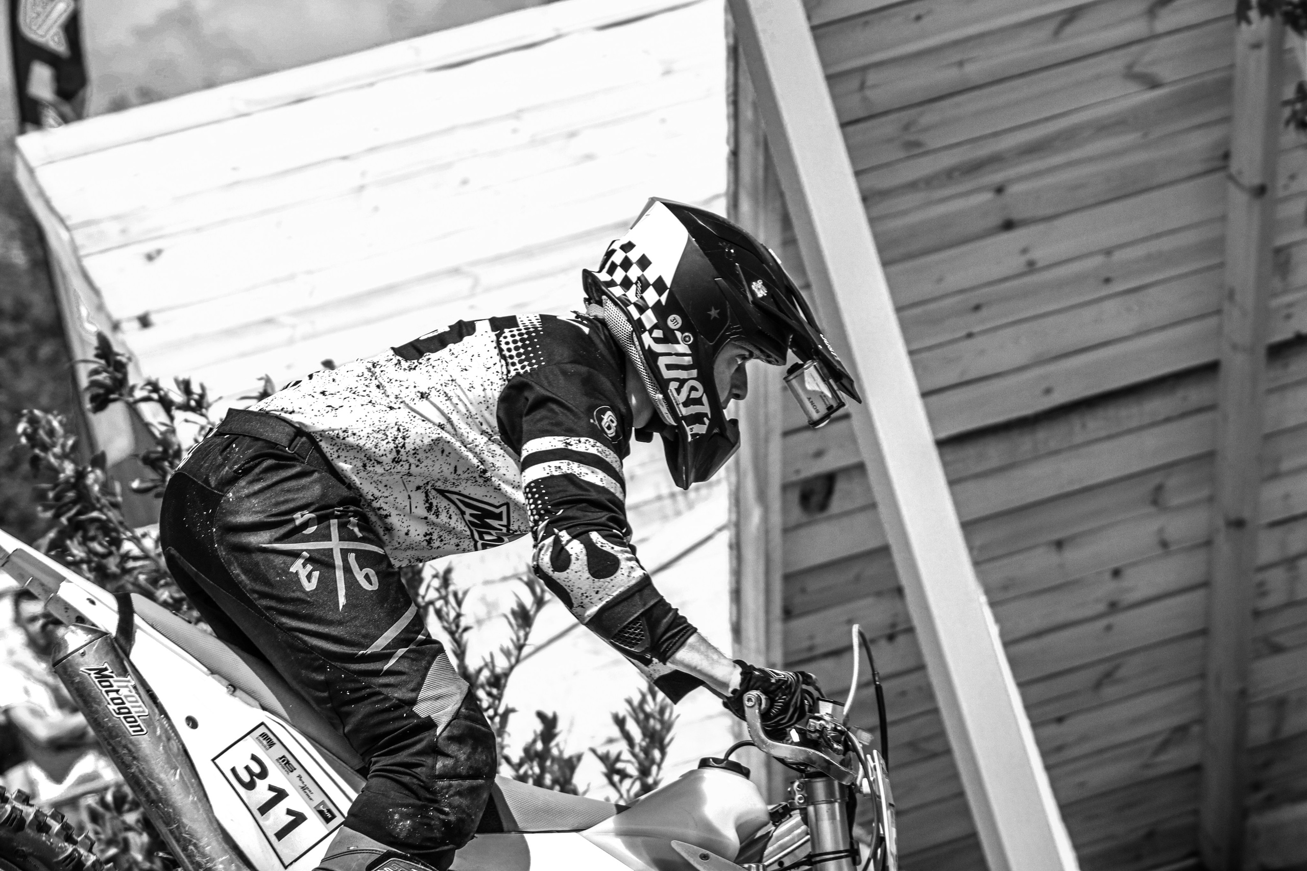Enduro. Ivaladimirovna1995.wfolio.pro
