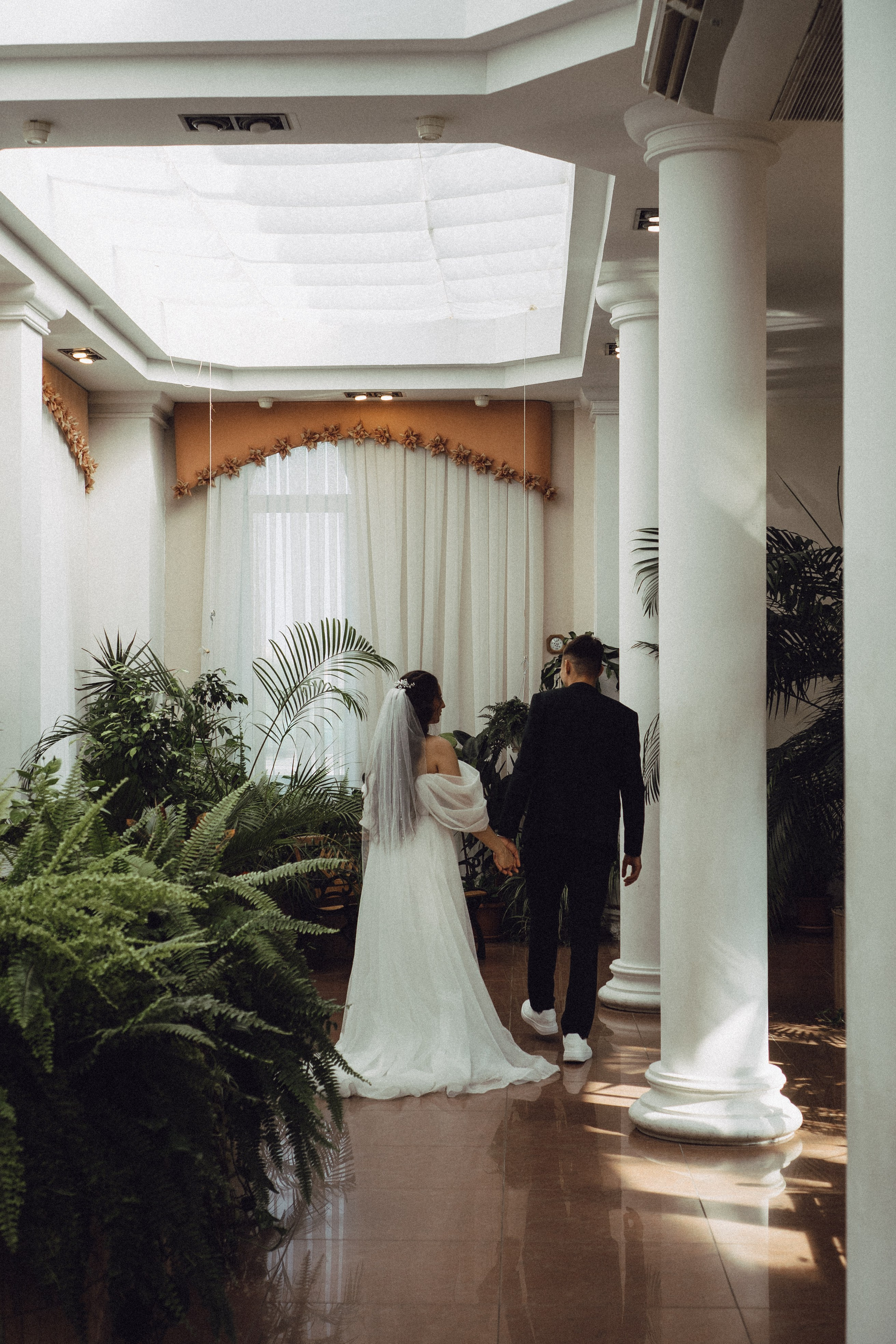 СВАДЕБНАЯ СЬЕМК В ПАРКЕ 300-ЛЕТИЯ. Профессиональный фотограф, Санкт-Петербург — Виктория Богомолова