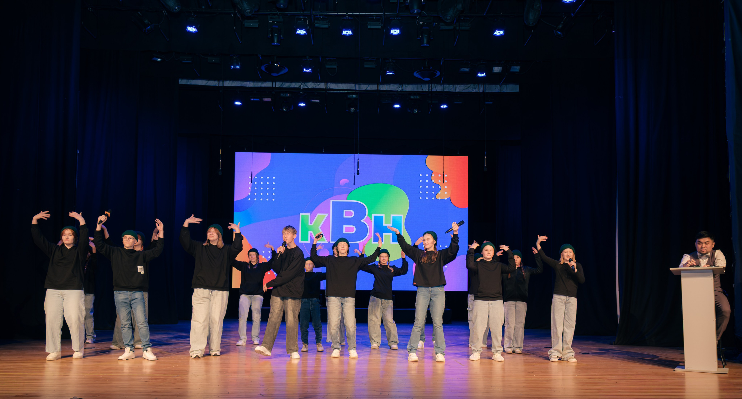 Осенний кубок КВН лиги «Зелёная». Междуреченск. Фотограф — Никита Максимов