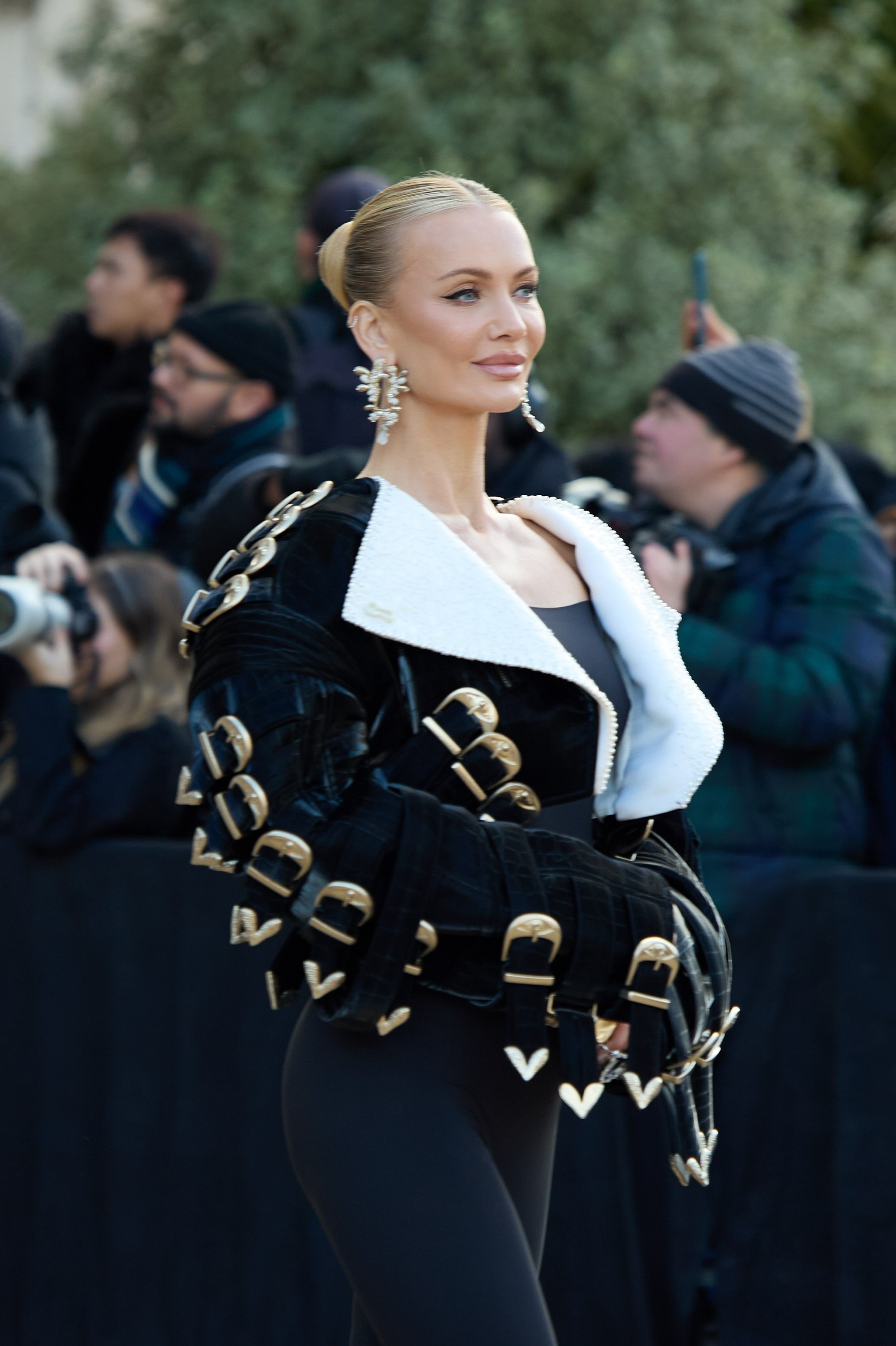 HAUTE COUTURE spring/summer 25 Schiaparelli. Photographer in Milan Ivan Goncharov