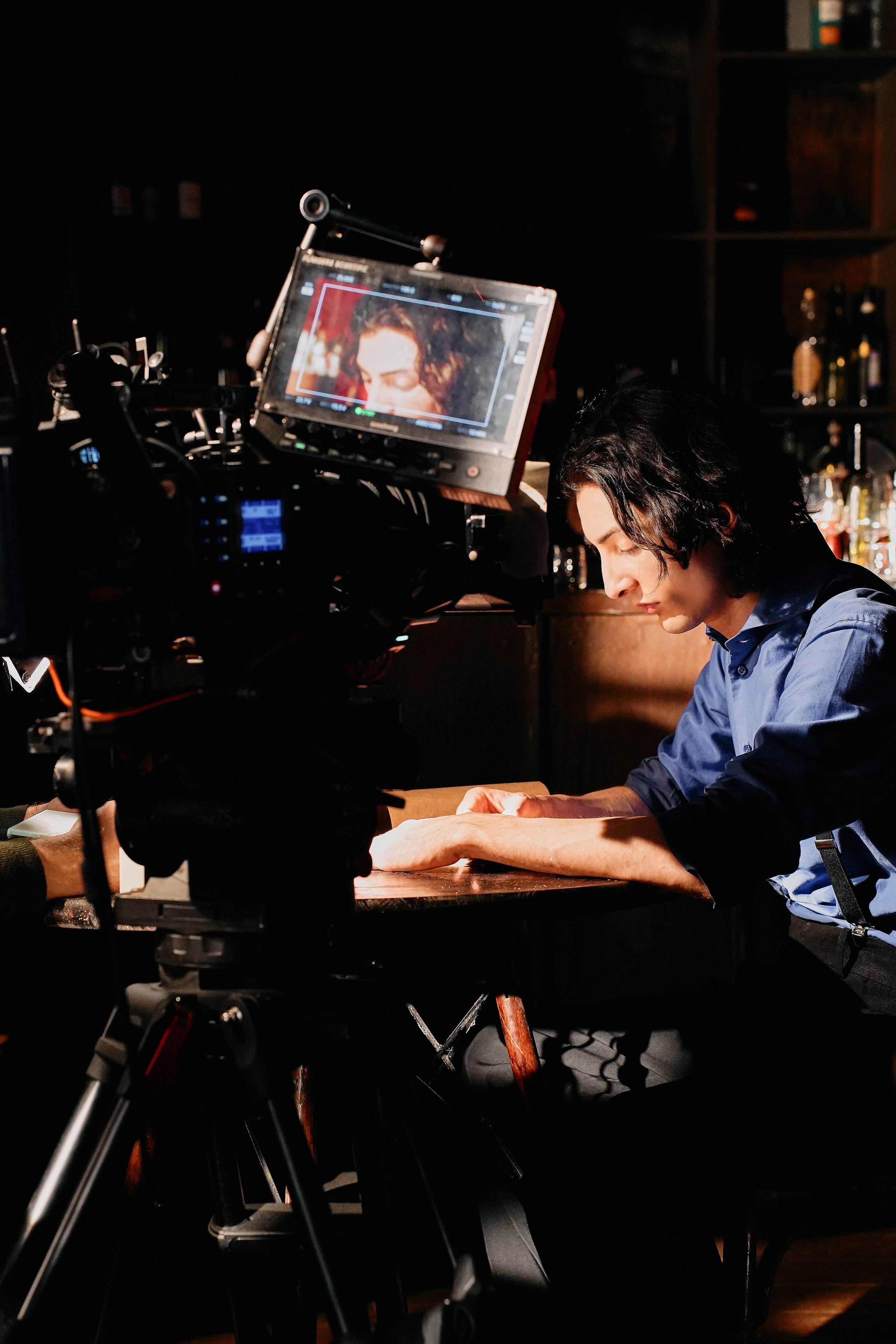 БЭКИ со съемок. Фотограф