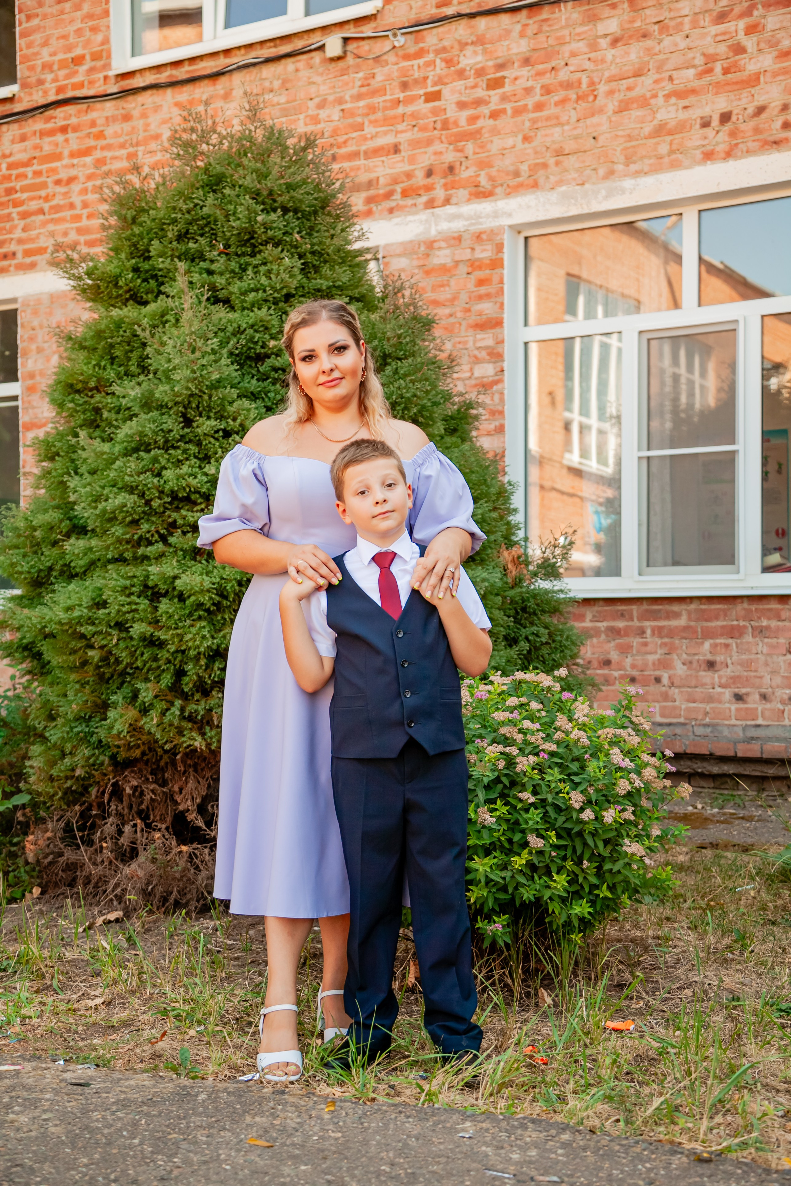 1 сентября линейка. Свадебный и семейный фотограф в Армавире