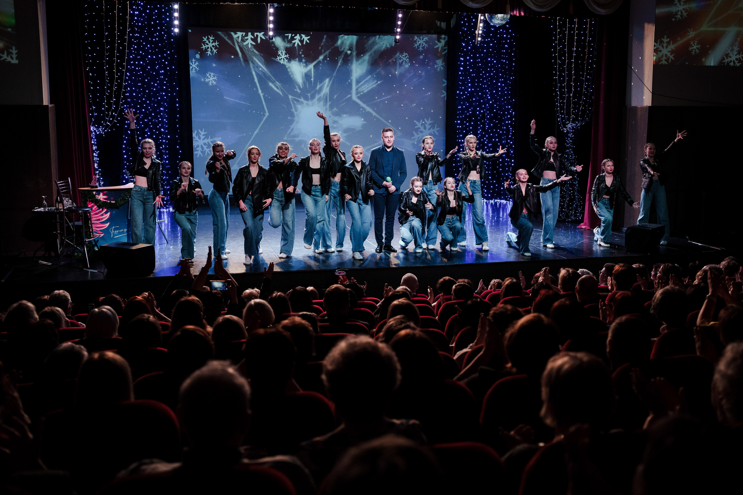 Новогодний концерт в Театре Ростова Великого. Репортажный фотограф Сергей Сажин г. Ярославль