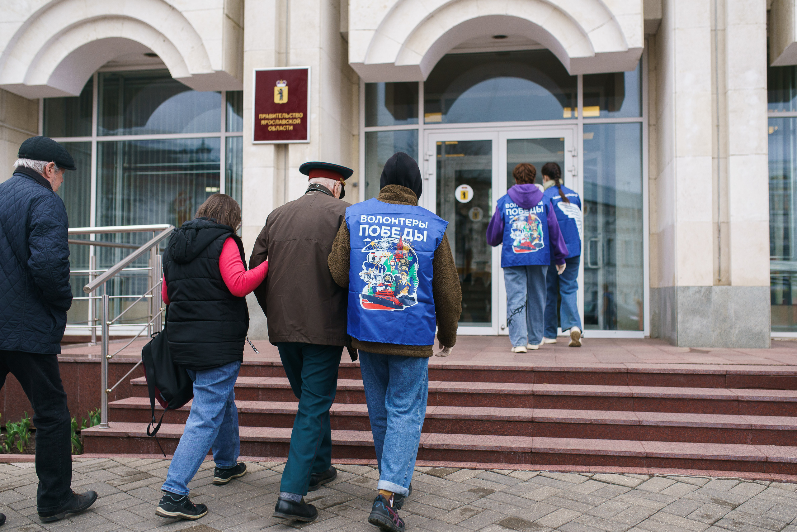 День Великой Победы 2022 г. Ярославль. Репортажный фотограф Сергей Сажин г. Ярославль