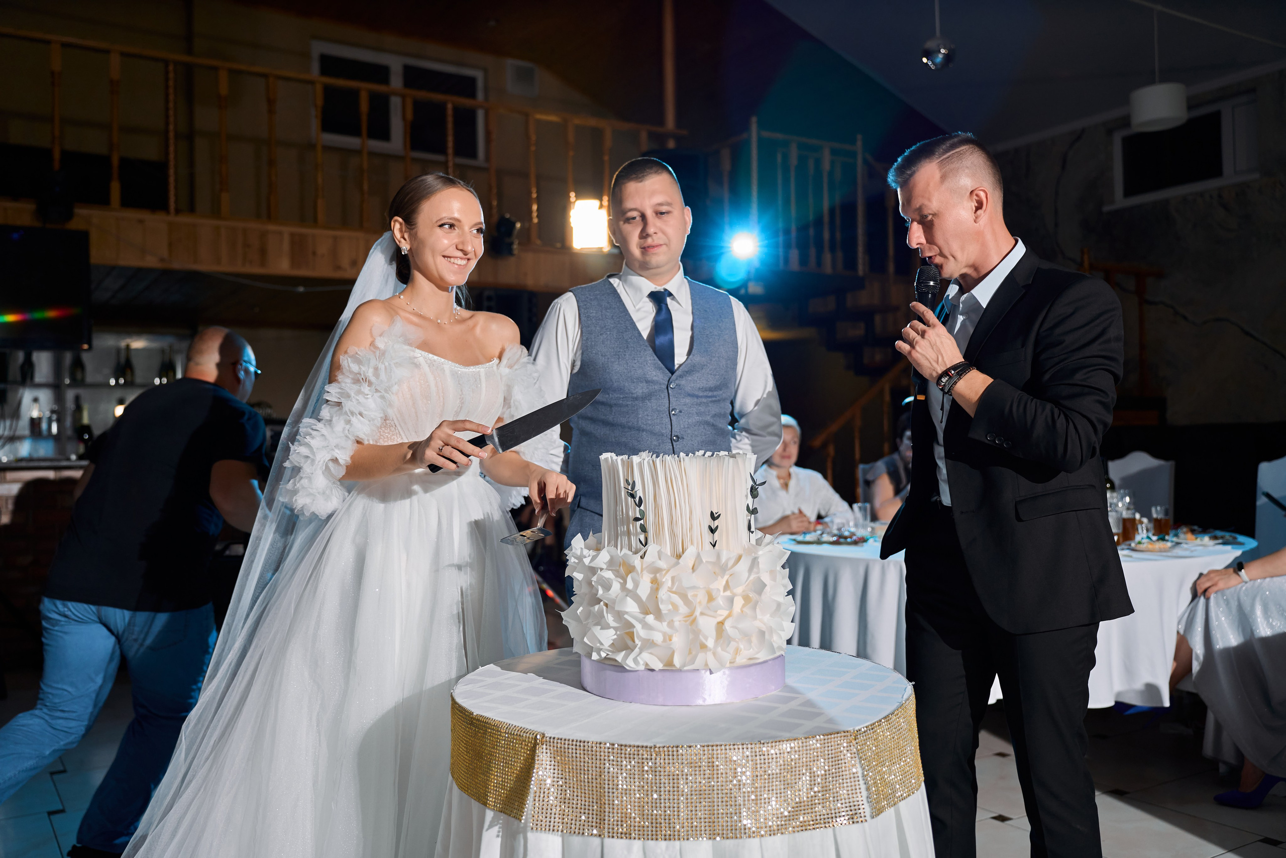 Свадебный фотограф в Воронеже Владислав Крылов. Профессиональный фотограф в Воронеже Владислав Крылов