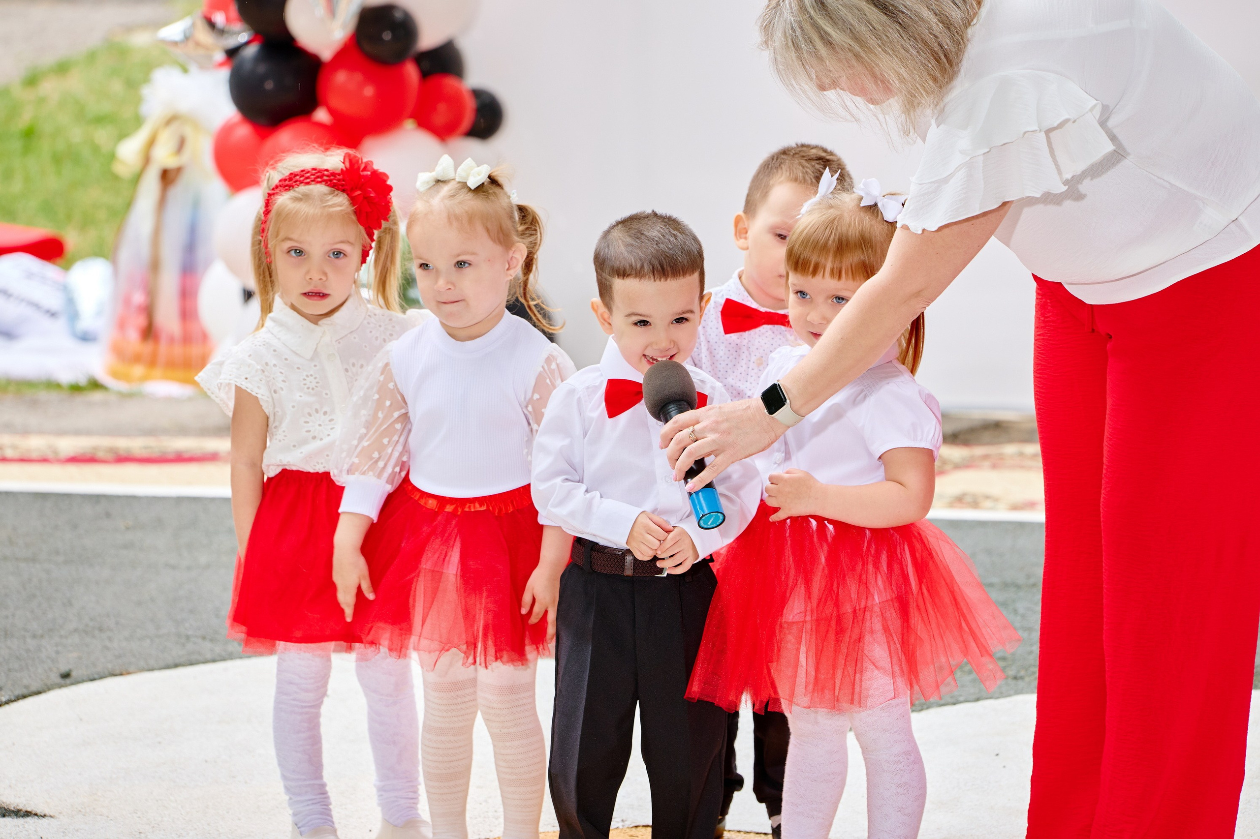 Выпускной 45 сад. Фотограф Выпускные альбомы Таганрог Сергей Коробченко