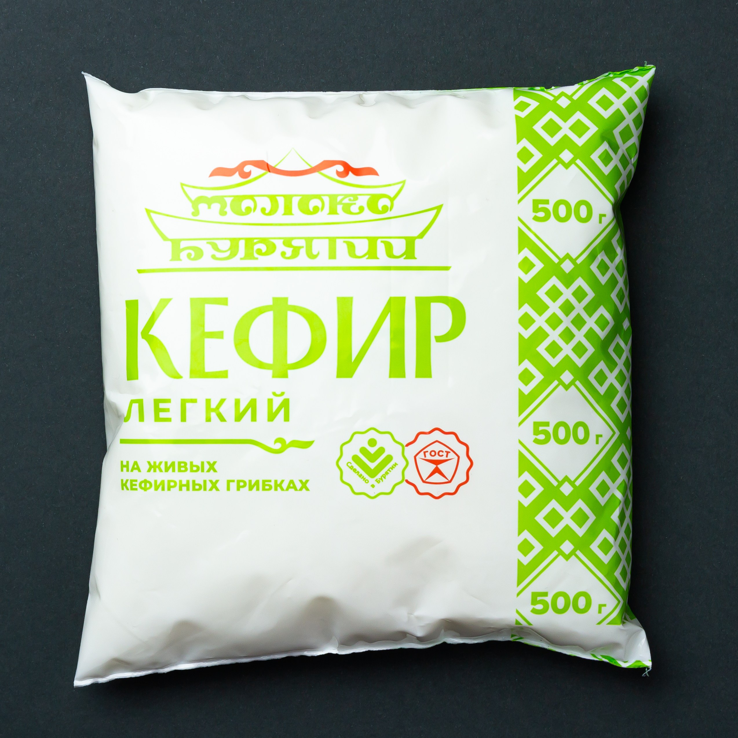 Молоко на цветном. Александр Стряпунин — предметный фотограф в Улан-Удэ