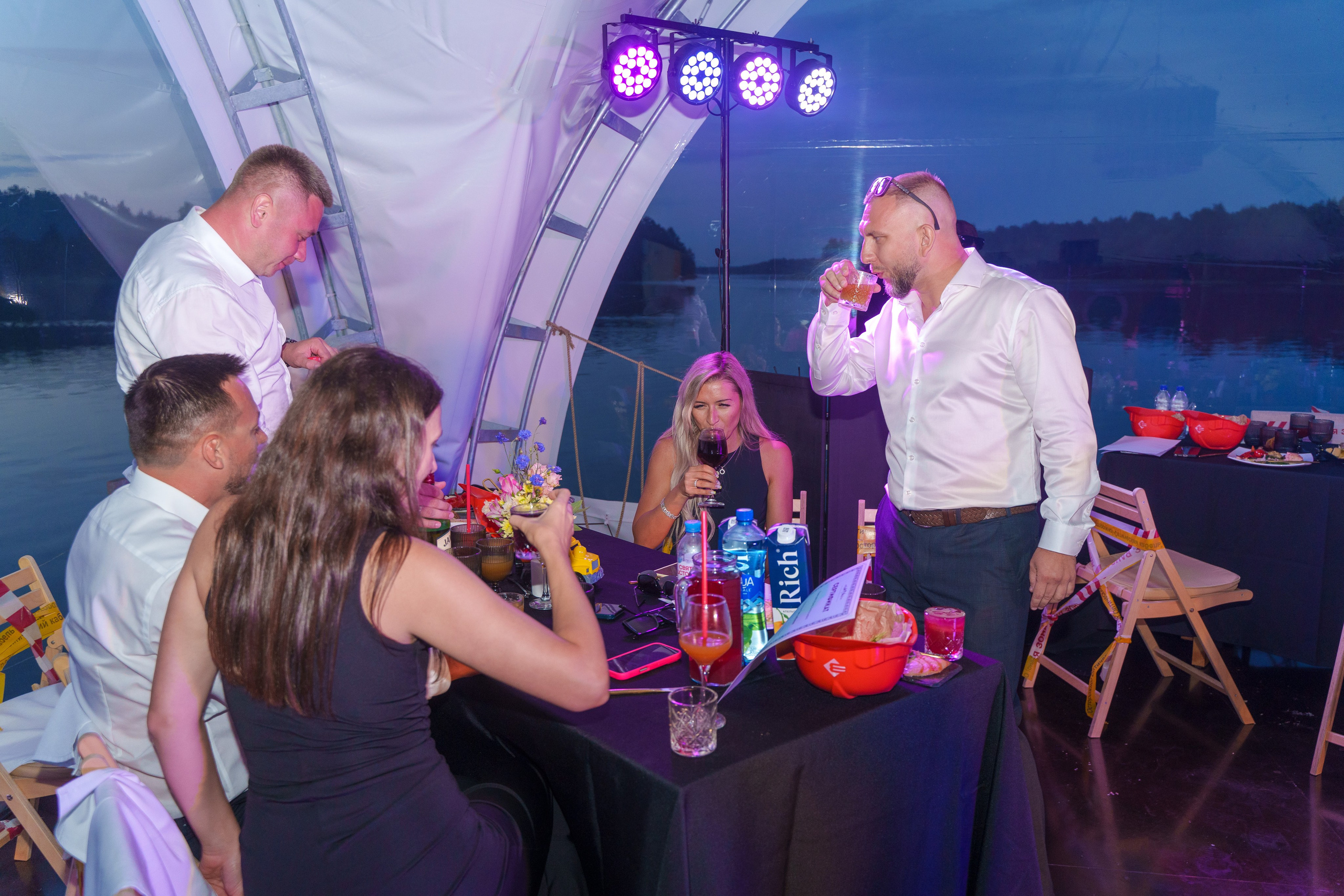 Тимбилдинг