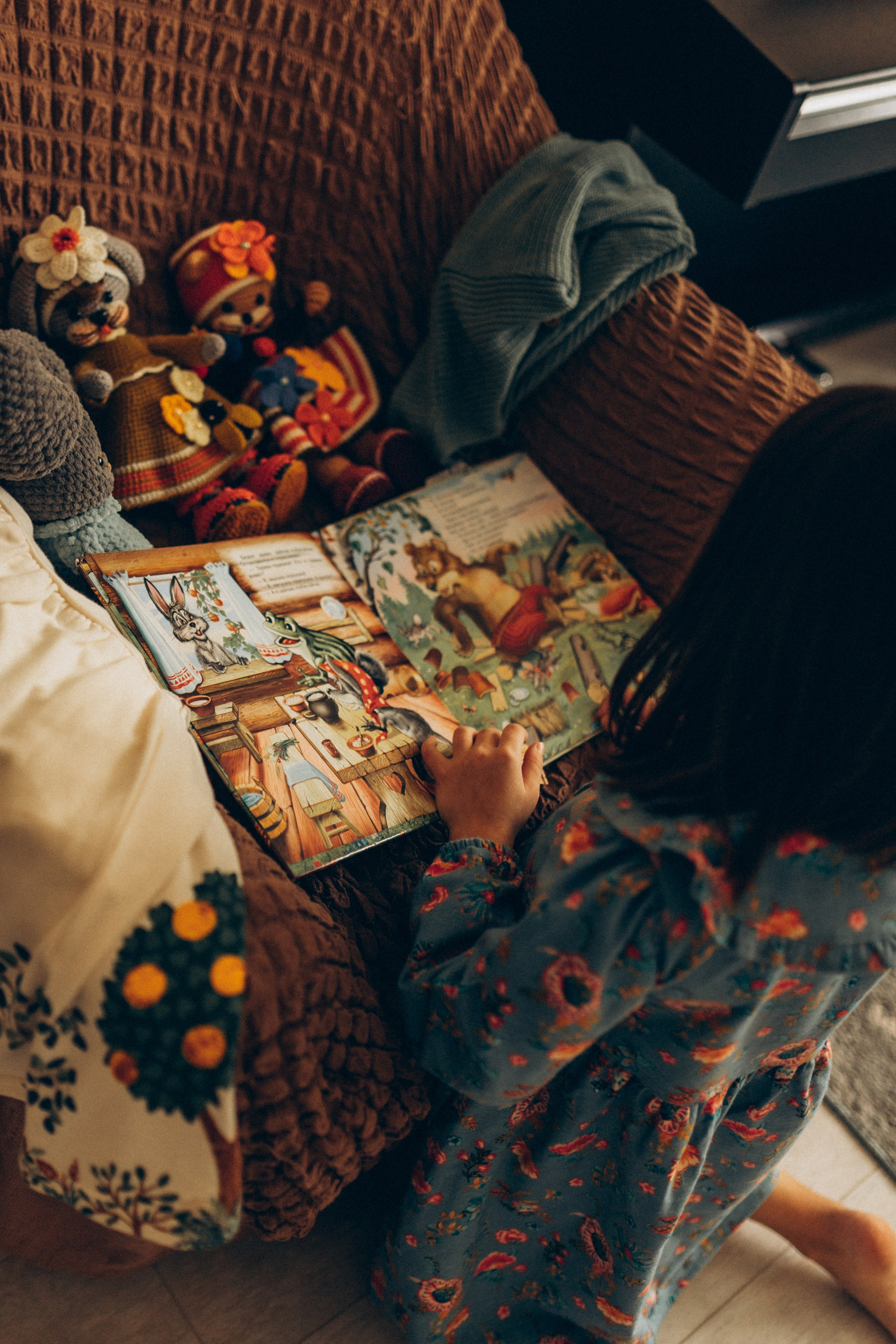 Наталья с Алиной и Ярославой. Семейный фотограф lifestyle в Новосибирске Елена Шпилевая