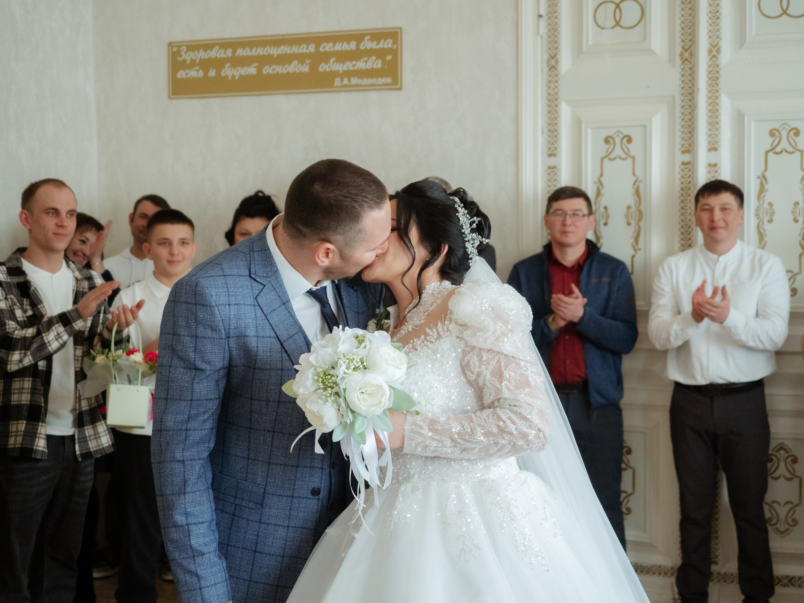 Катя и Рома. Семейный фотограф в Марксе Светлана Шибаршина