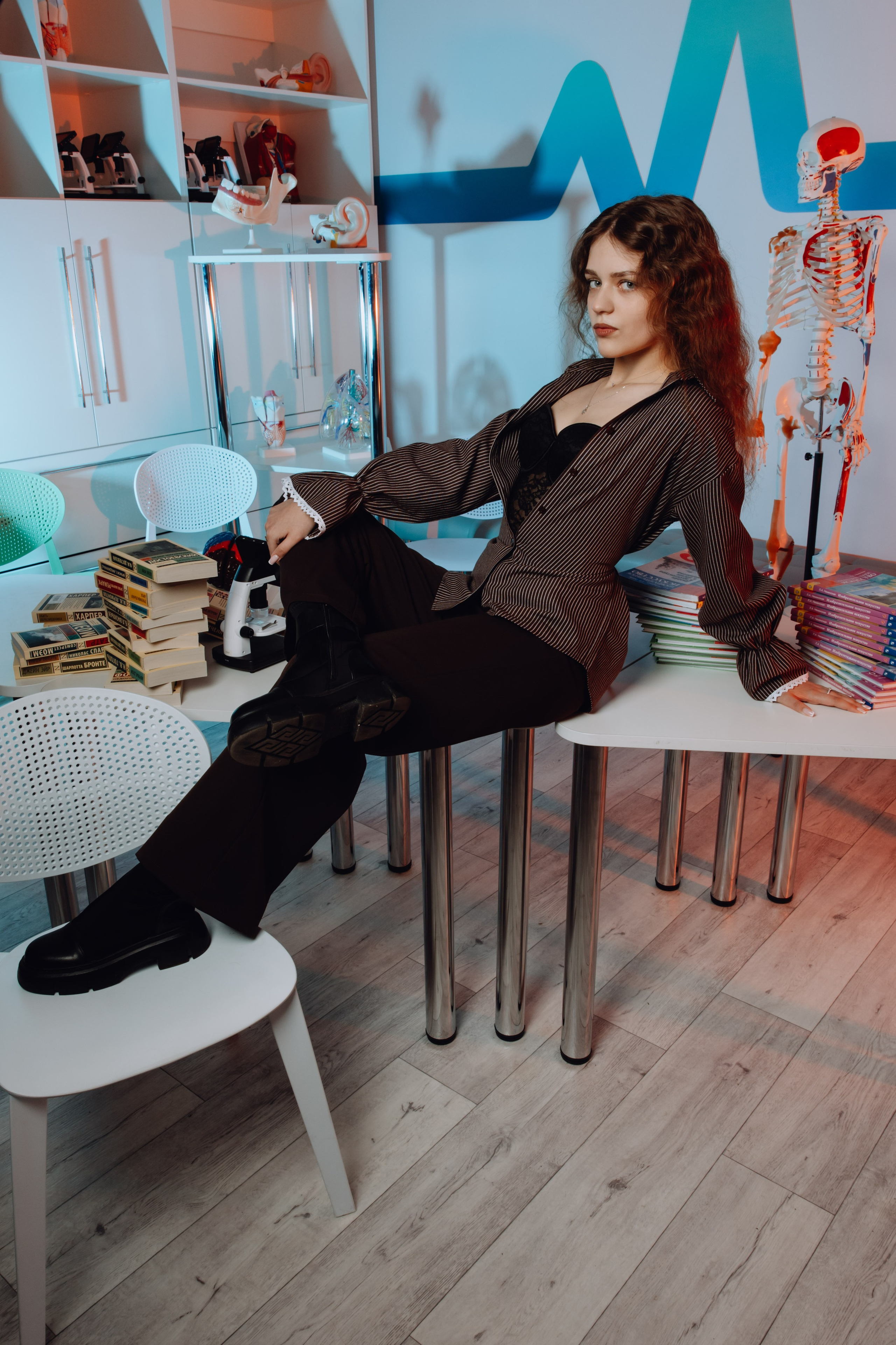 Школьные альбомы в Чернянке. Фотограф Максим Никонов