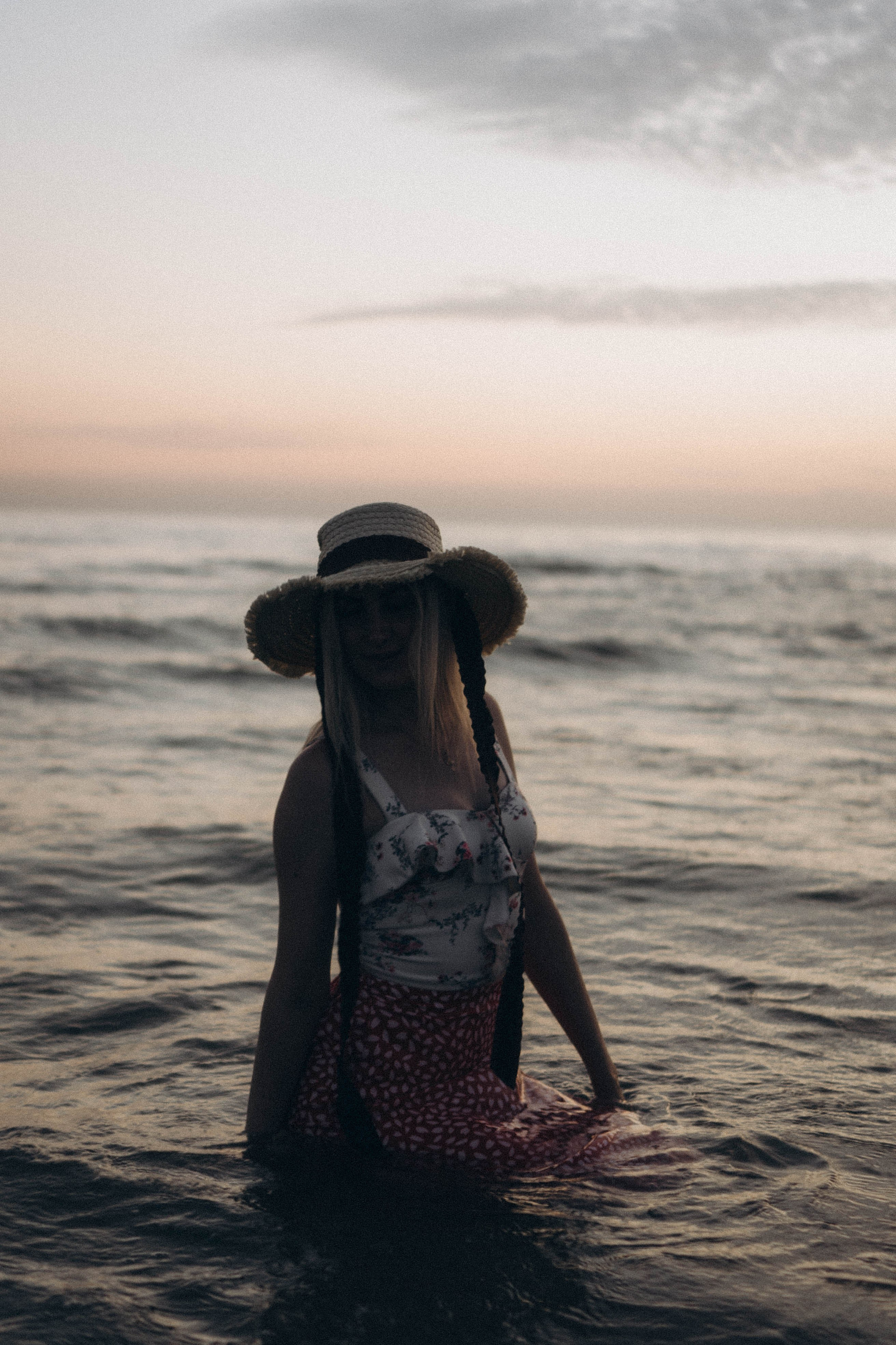 Июльский вечер на берегу черного моря. Профессиональный фотограф, Санкт-Петербург — Виктория Богомолова